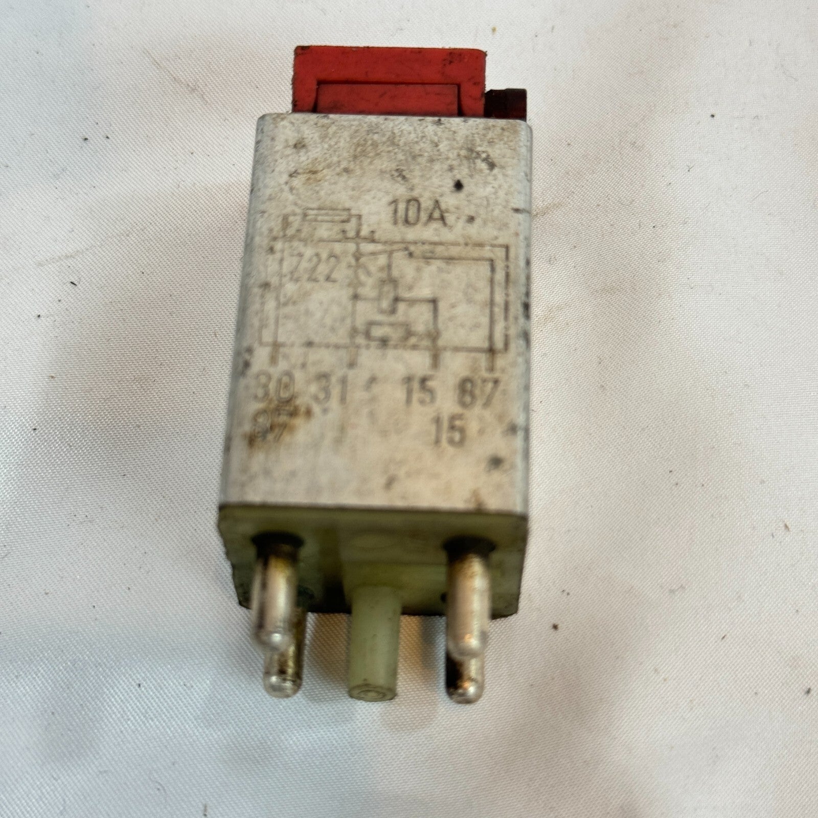 Überspannungsschutzrelais Schutz Relais W107 W126 W201 W123 W460 1265404745 – Bild 3