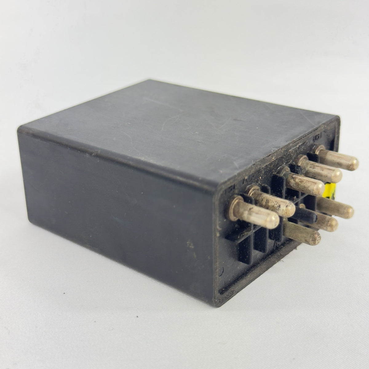 Mercedes Kraftstoffpumpenrelais KPR 0015457705 W201 – Bild 5