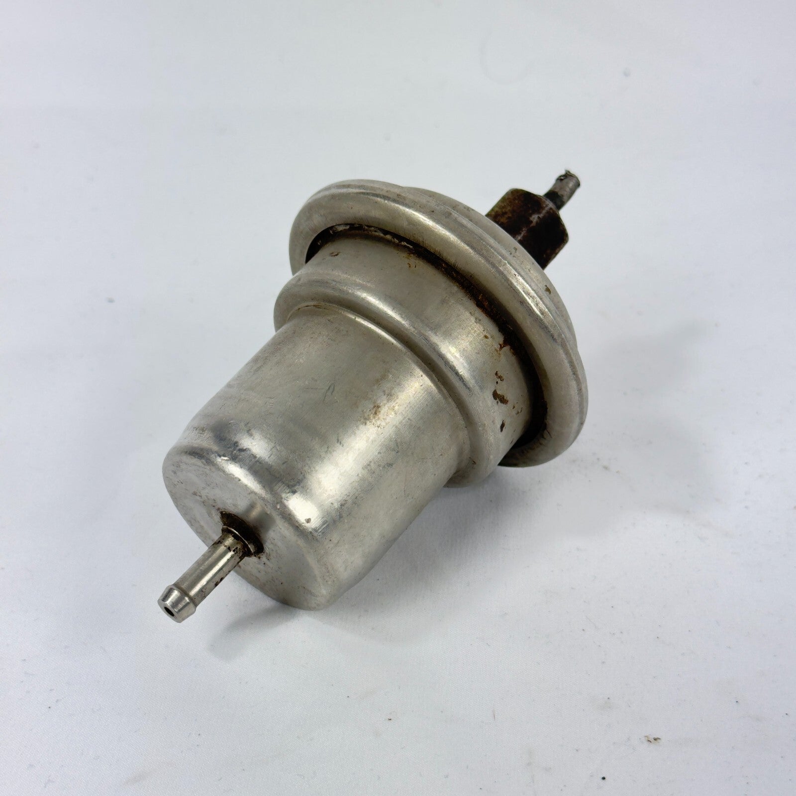 Bosch Druckspeicher Kraftstoffdruckspeicher R107 R129 W124 W126 W201 A0004760521 – Bild 3
