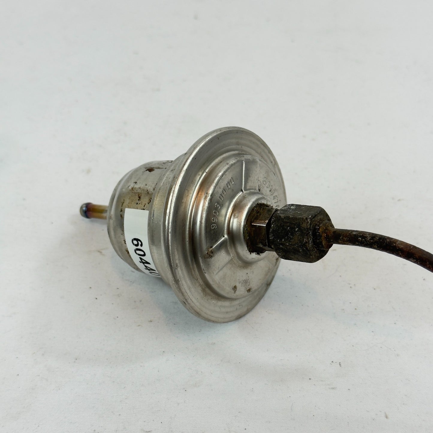 Mercedes W201 Kraftstoffdruckspeicher Druckspeicher W124 W126 107 129 0004760621 – Bild 3