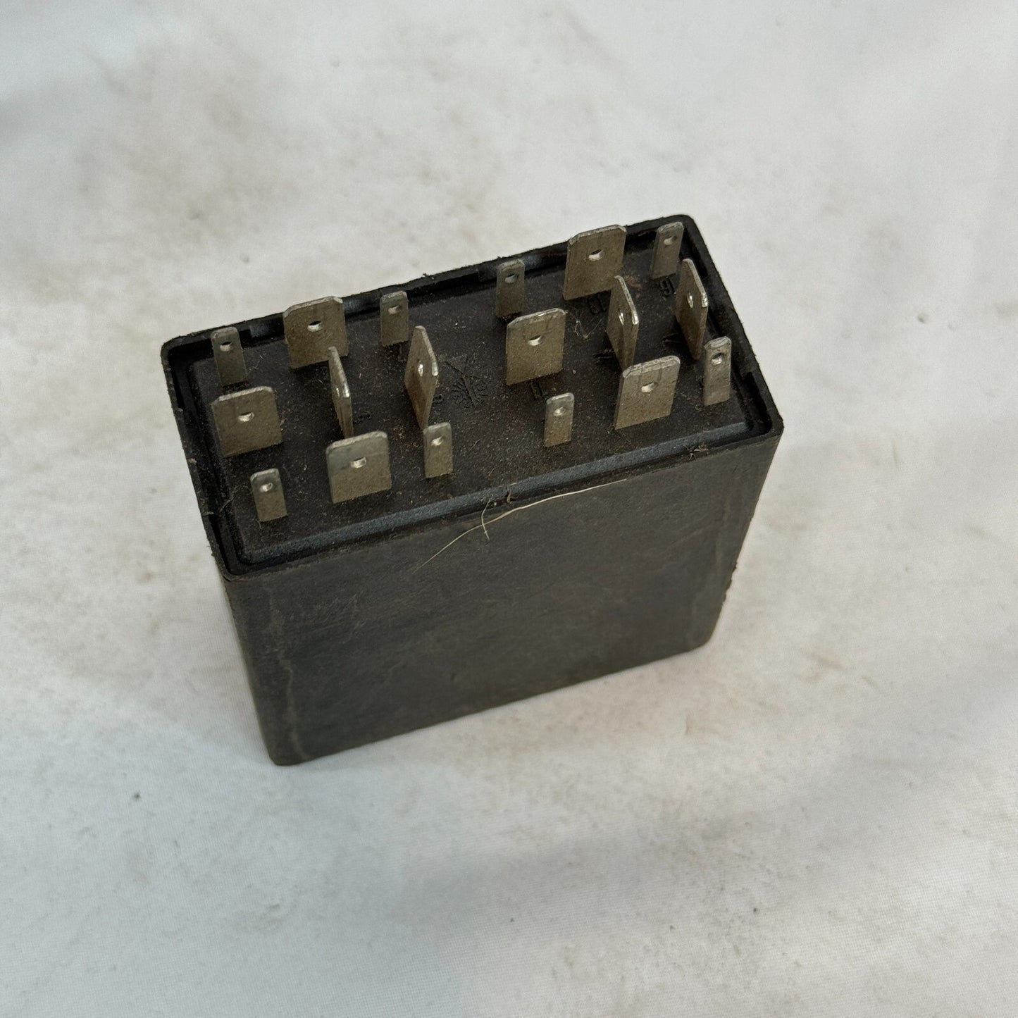 VW Relais 393 Arbeitsrelais 4B0919471A Glülampenkontrolle Seat Audi Volkswagen – Bild 4