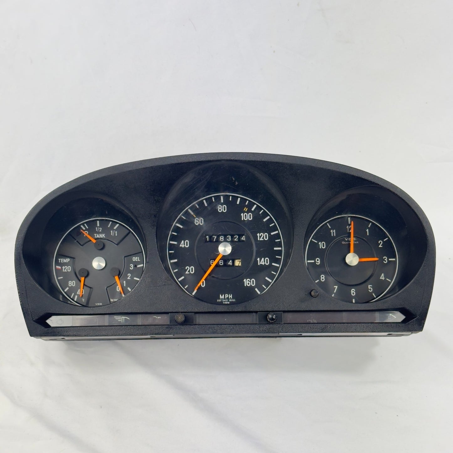 Mercedes W116 W107 Tacho Kombiinstrument MPH Meilen 160mph VDO 10754218010