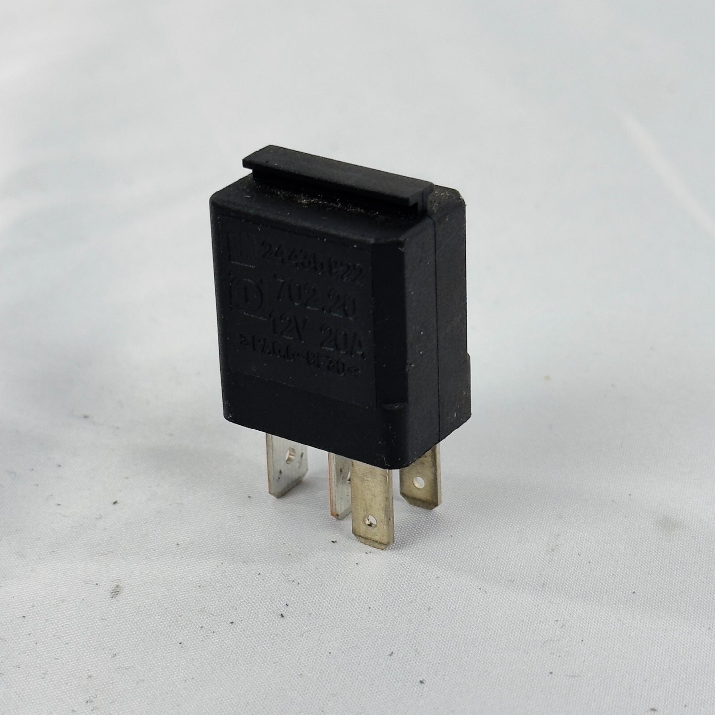 GM Relais Arbeitsstrom 24435922 12V 20A – Bild 1