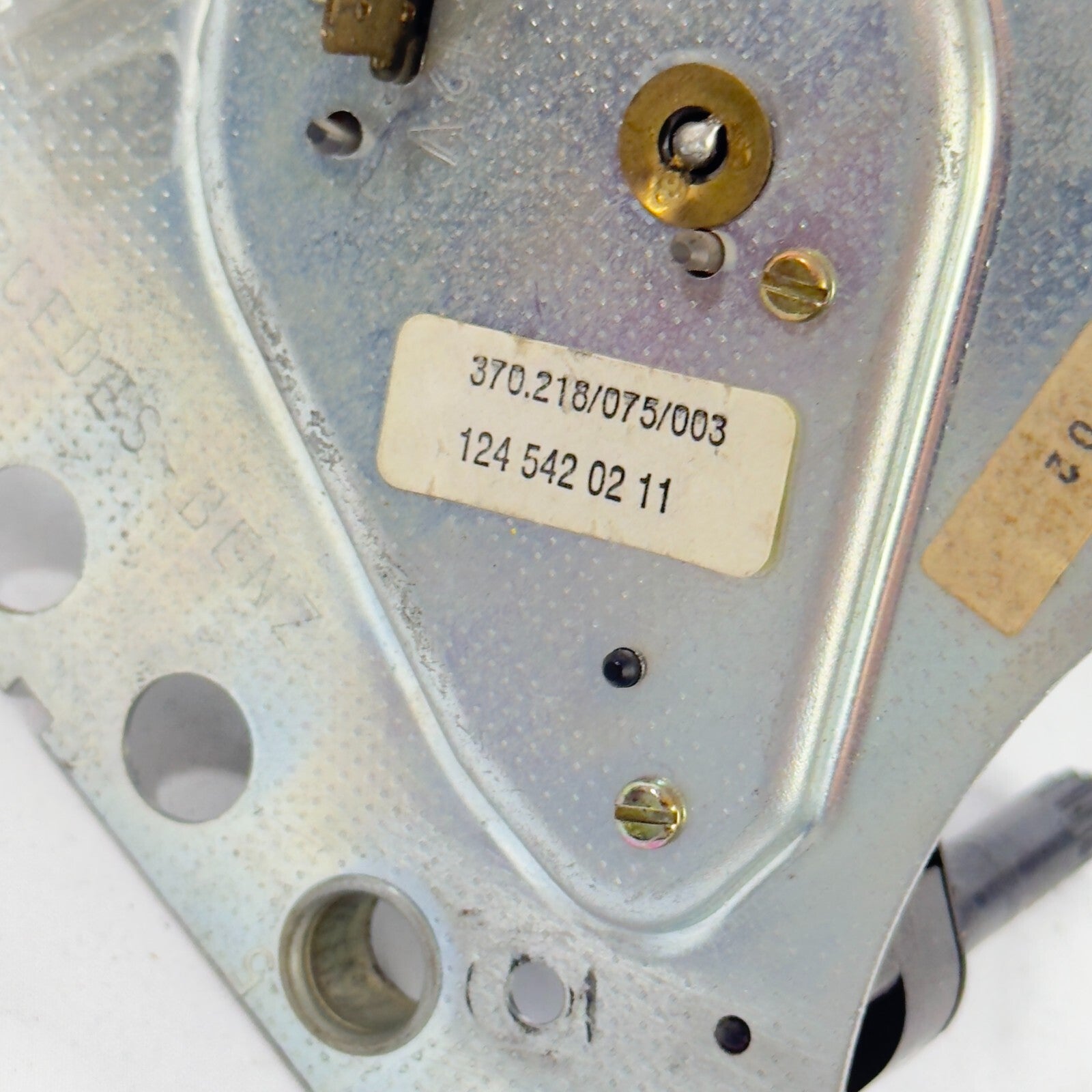 Mercedes W124 Uhr Diesel Benzin Tacho Kombiinstrument VDO A1245420211 Überholt – Bild 7