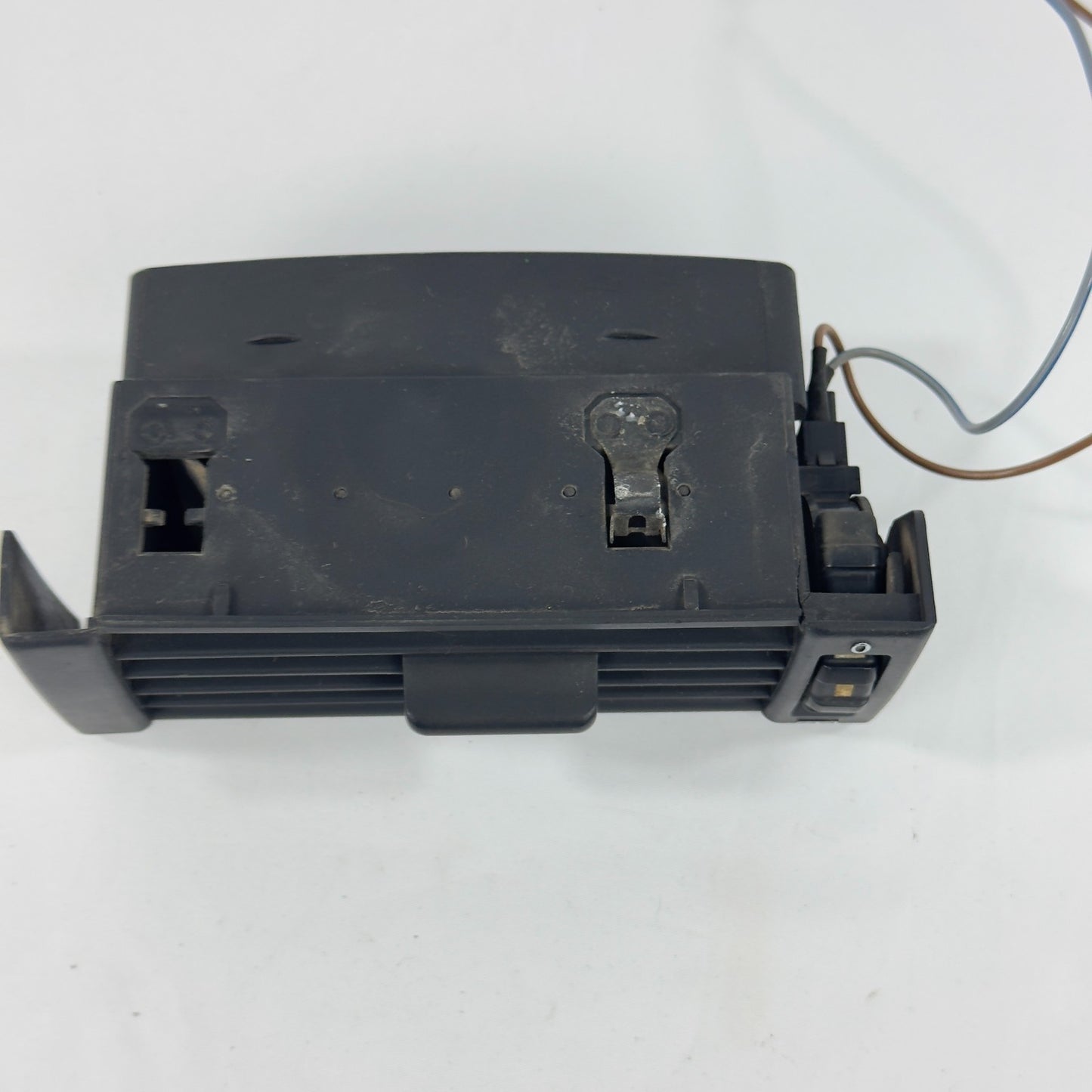 Mercedes W124 Luftdusche Heizungsdüse Luftdüse Armaturenbrett rechts A12483010542