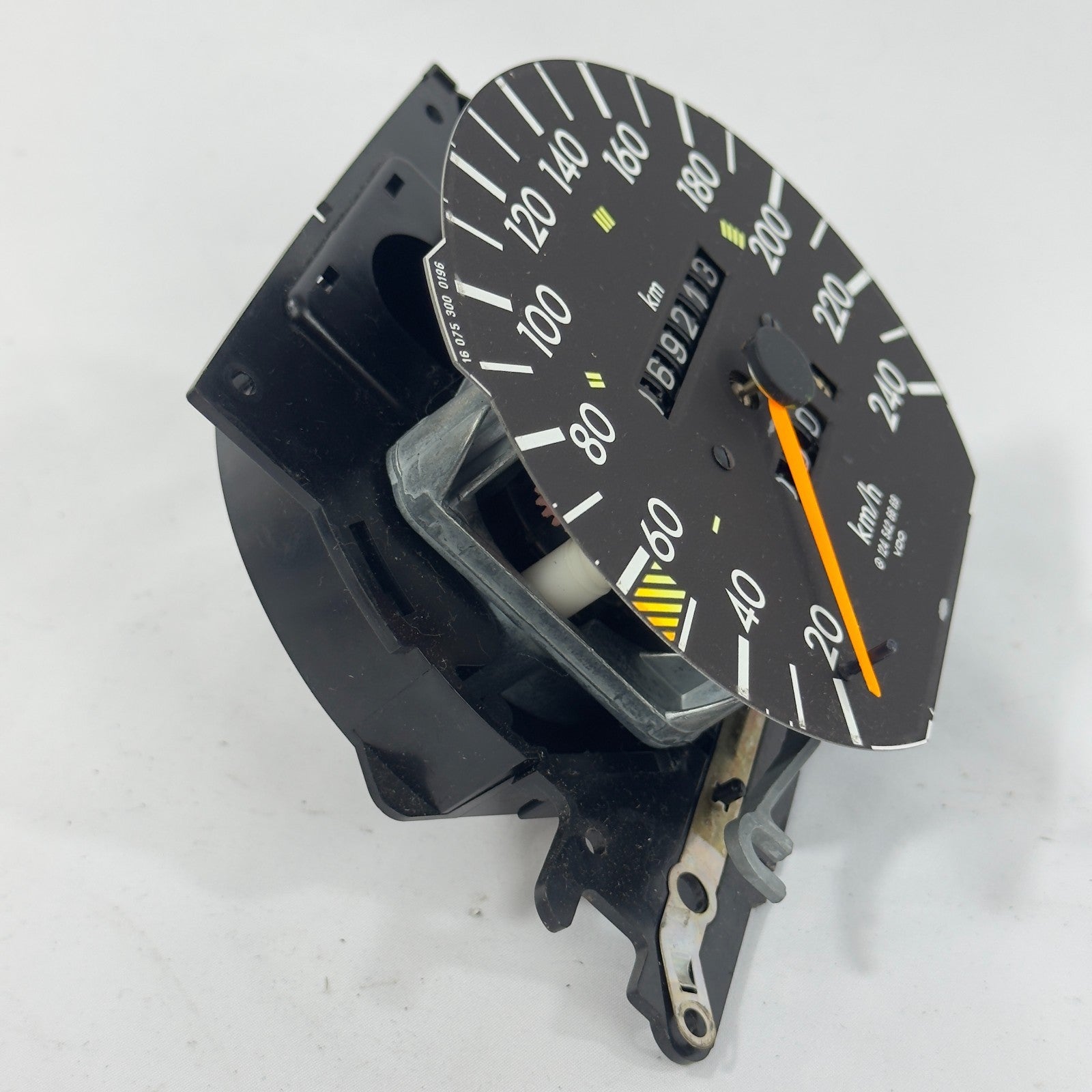 Mercedes W124 Tacho Tachometer 200TE 220TE 240kmh Benzin A1245426669 4Zyl3