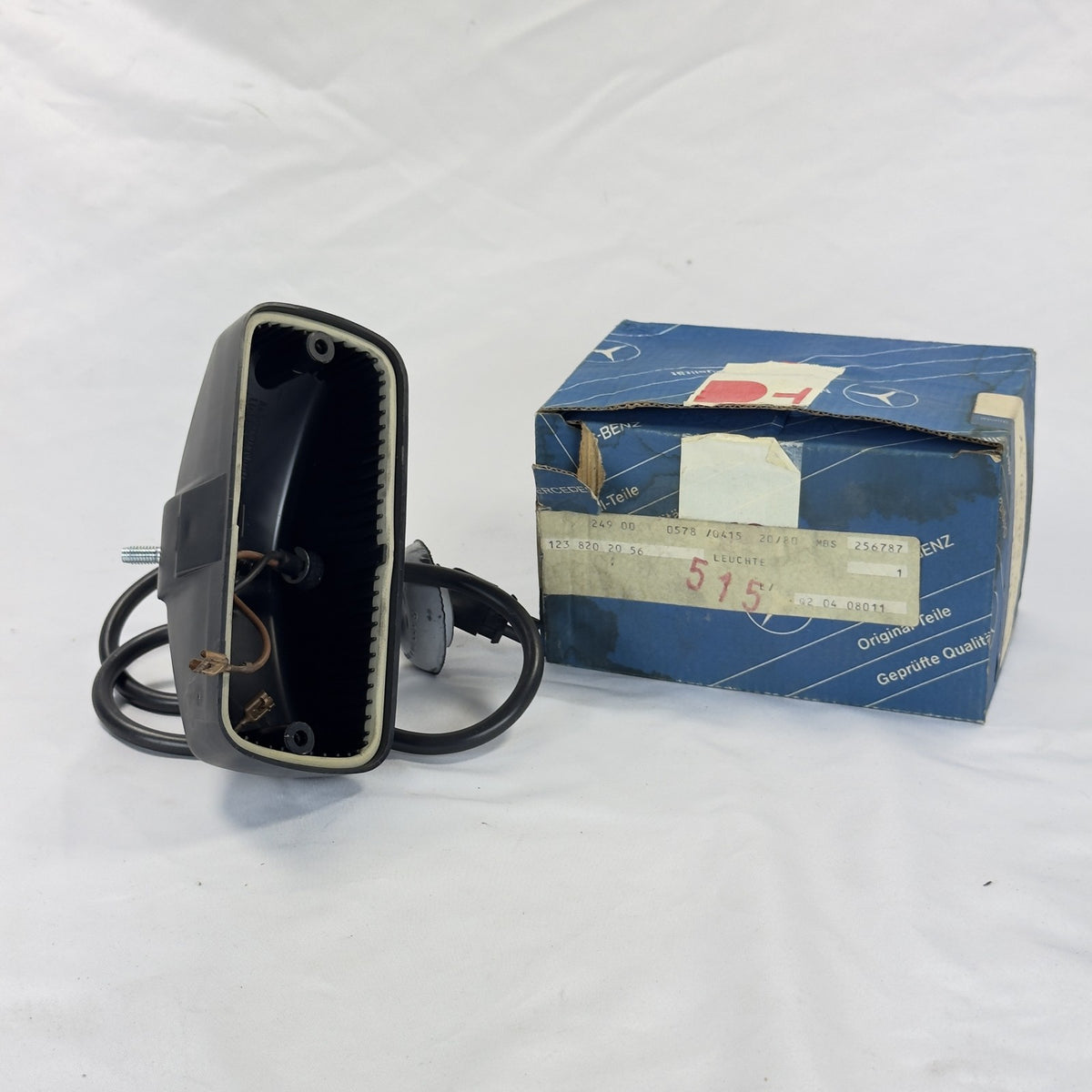 Mercedes Rückfahrscheinwerfer 1238202056 W123 S123 – Bild 1