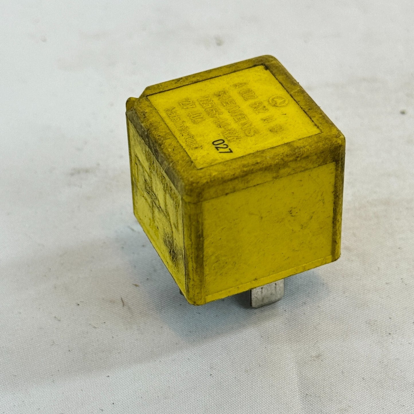 Mercedes-Benz Siemens Relais A0025421419 – Bild 3