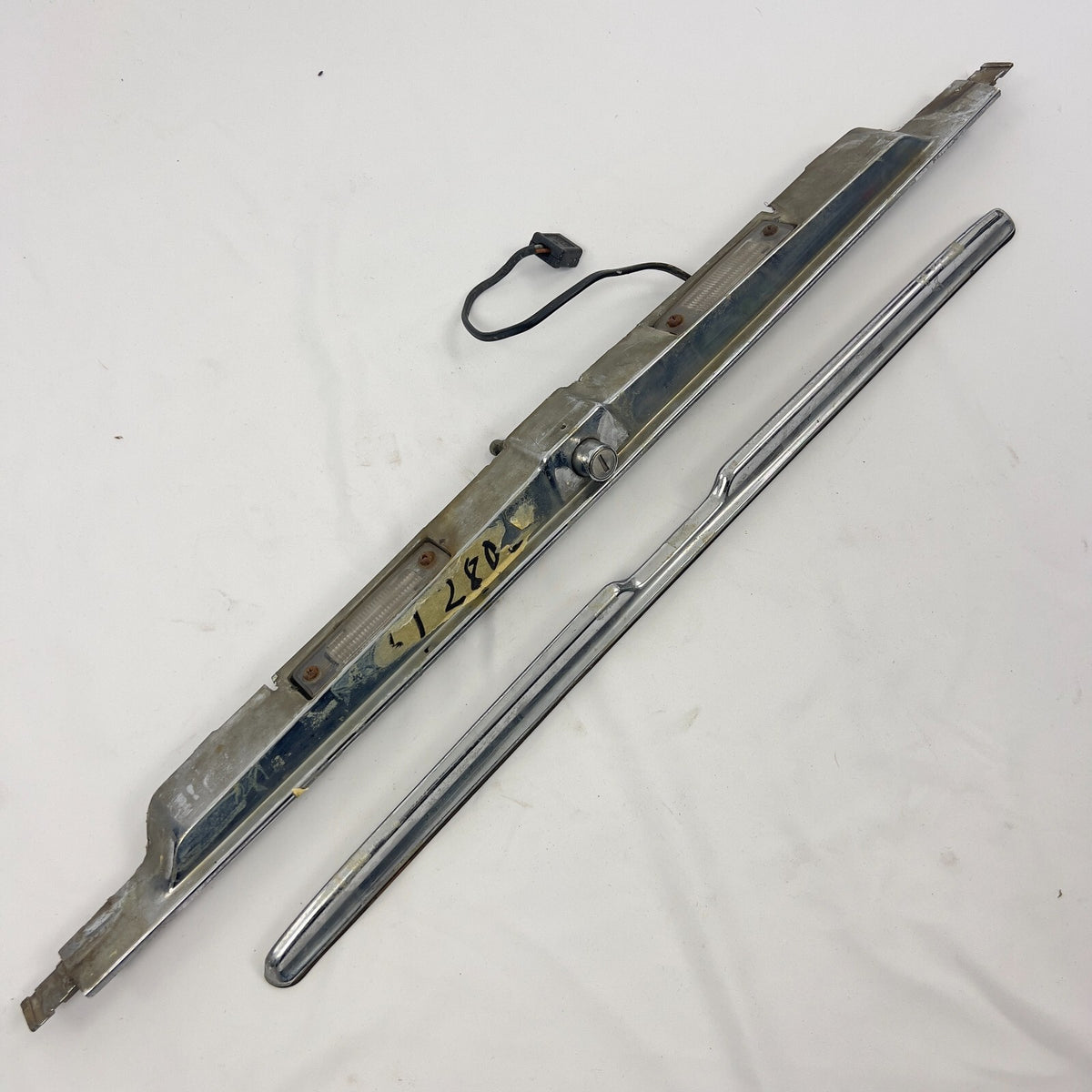 Mercedes Benz Griff Heckdeckel Zierstab Chromblende – Bild 1