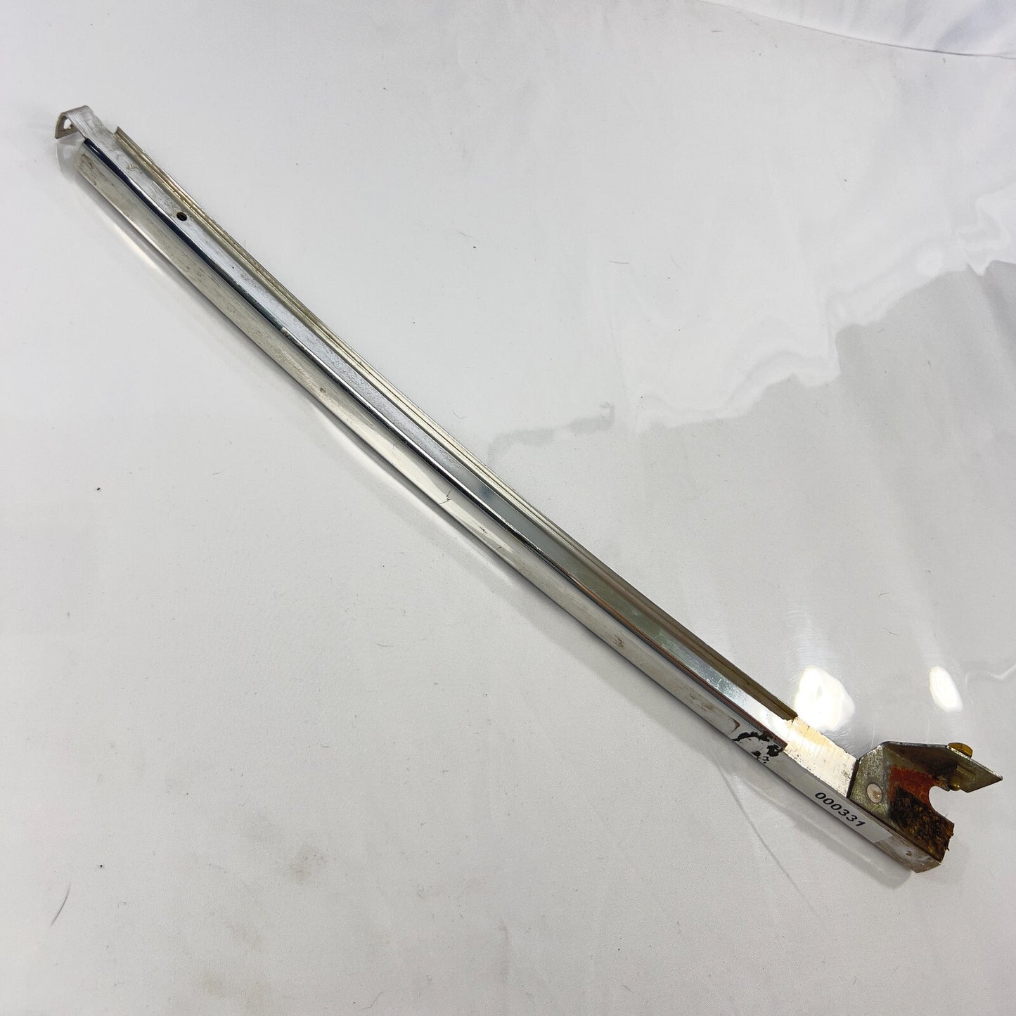 Mercedes Benz Fenstersteg Links Hinten Fahrerseite Fondtür Zierleiste 1167300319 – Bild 4