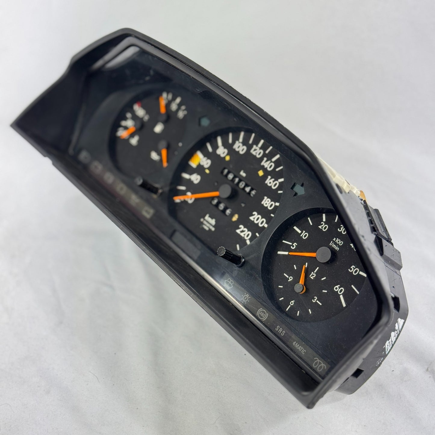 Mercedes W124 250DT 300DT Tacho 220kmh 4MATIC Diesel Kombiinstrument A12454258061