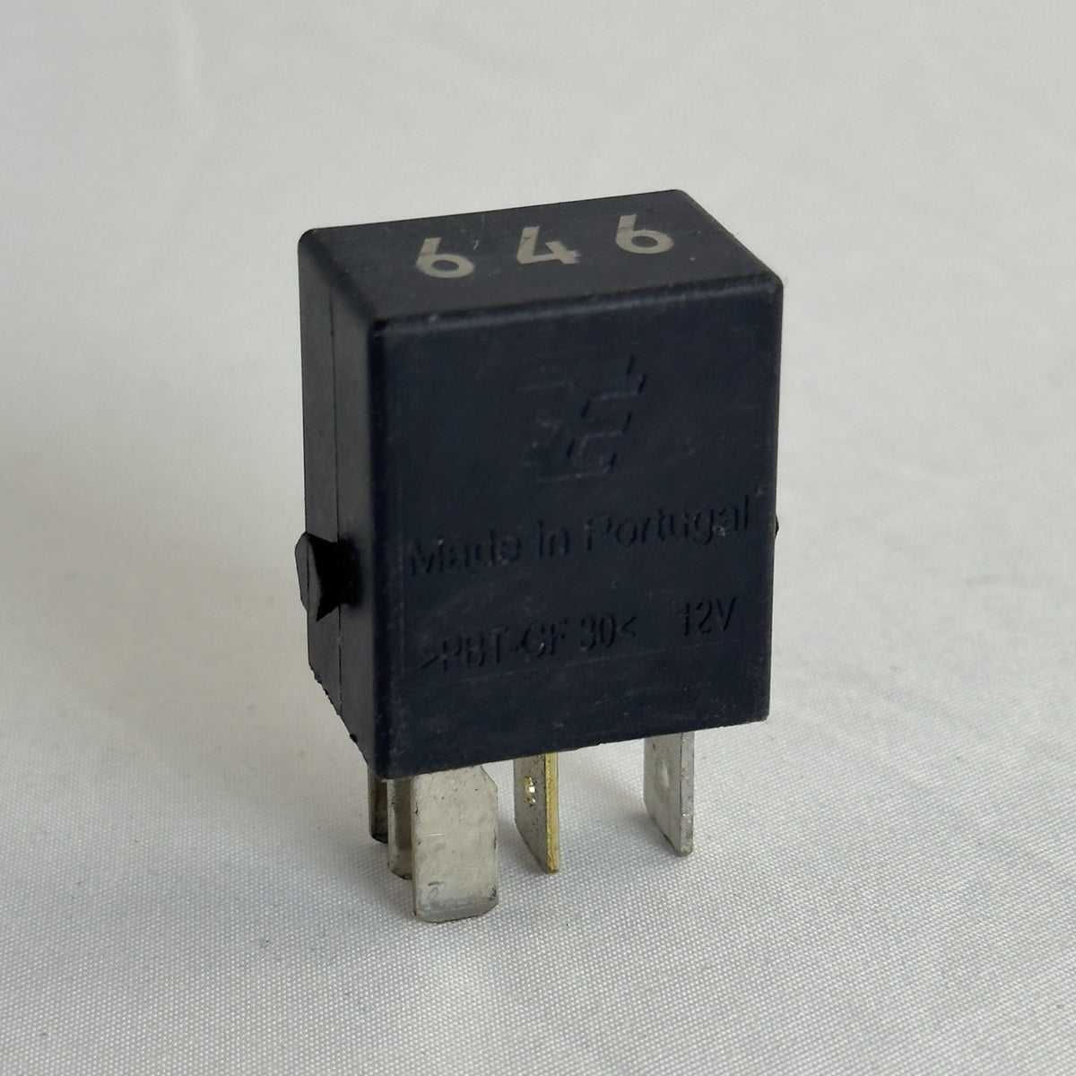 Audi VW Relais 646 4H0951253C Mehrzweckrelais Wechsler – Bild 4