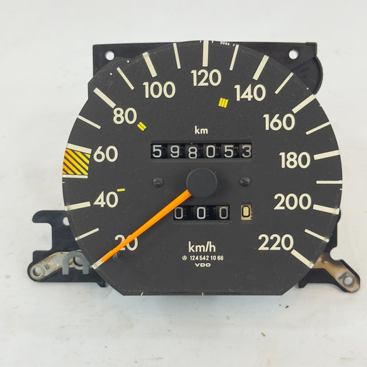Mercedes W124 Tacho Tachometer 200 200TE 4 Gang 220kmh A12454210660