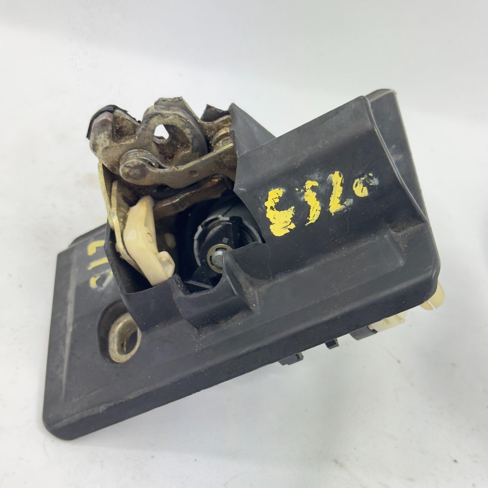 Mercedes W202 W210 Kofferraumschloss Heckklappe mit Schlüssel A21075004849