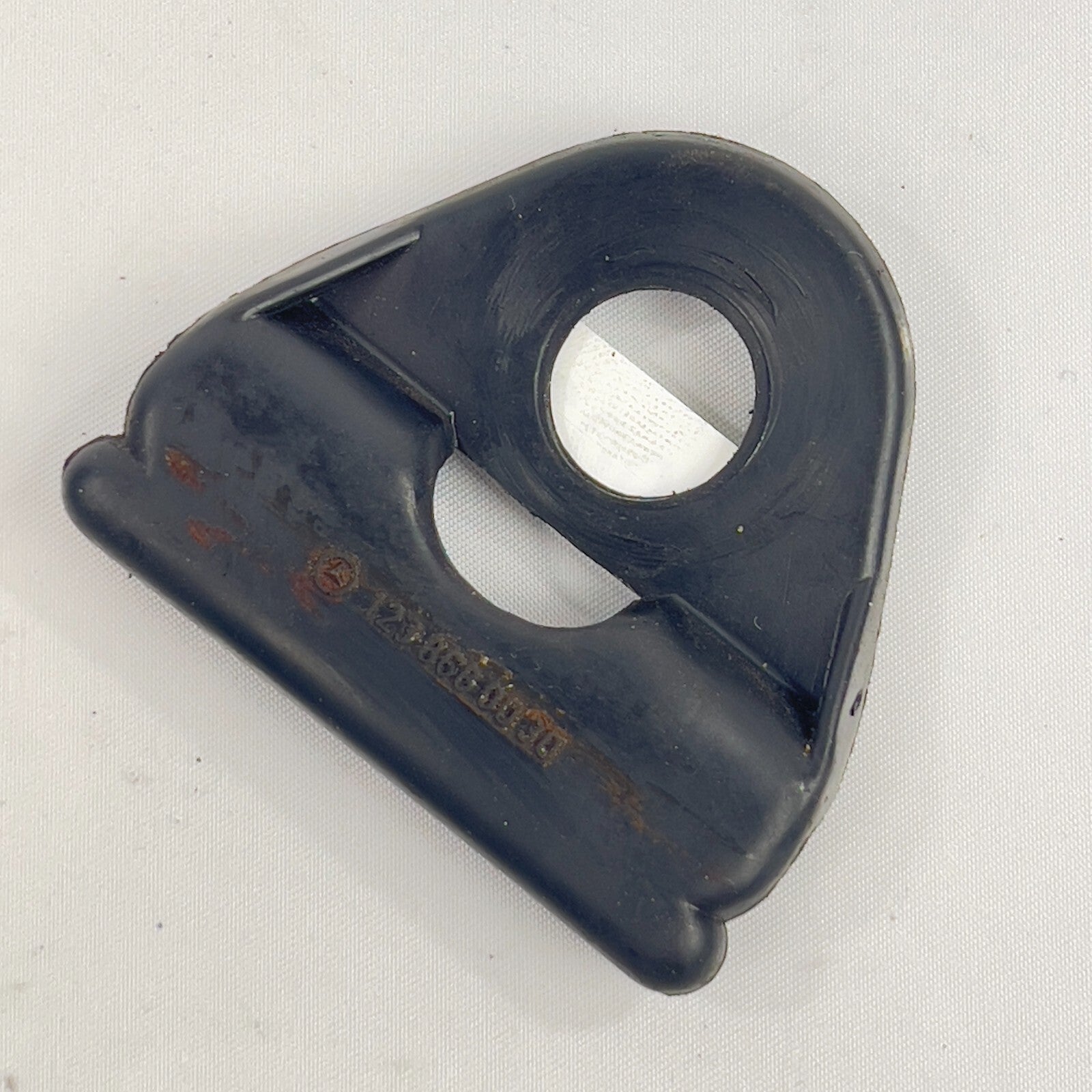 MercedesBenz A1238680030 Abdeckung Gurt Umlenkbügel am Mittelstück oben REPA – Bild 1