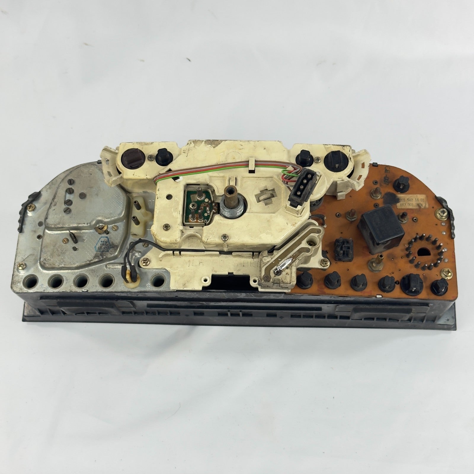 Mercedes W201 2.6E Tacho Kombiinstrument 240km/h 6Zyl ECO ASD Uhr A20154205664