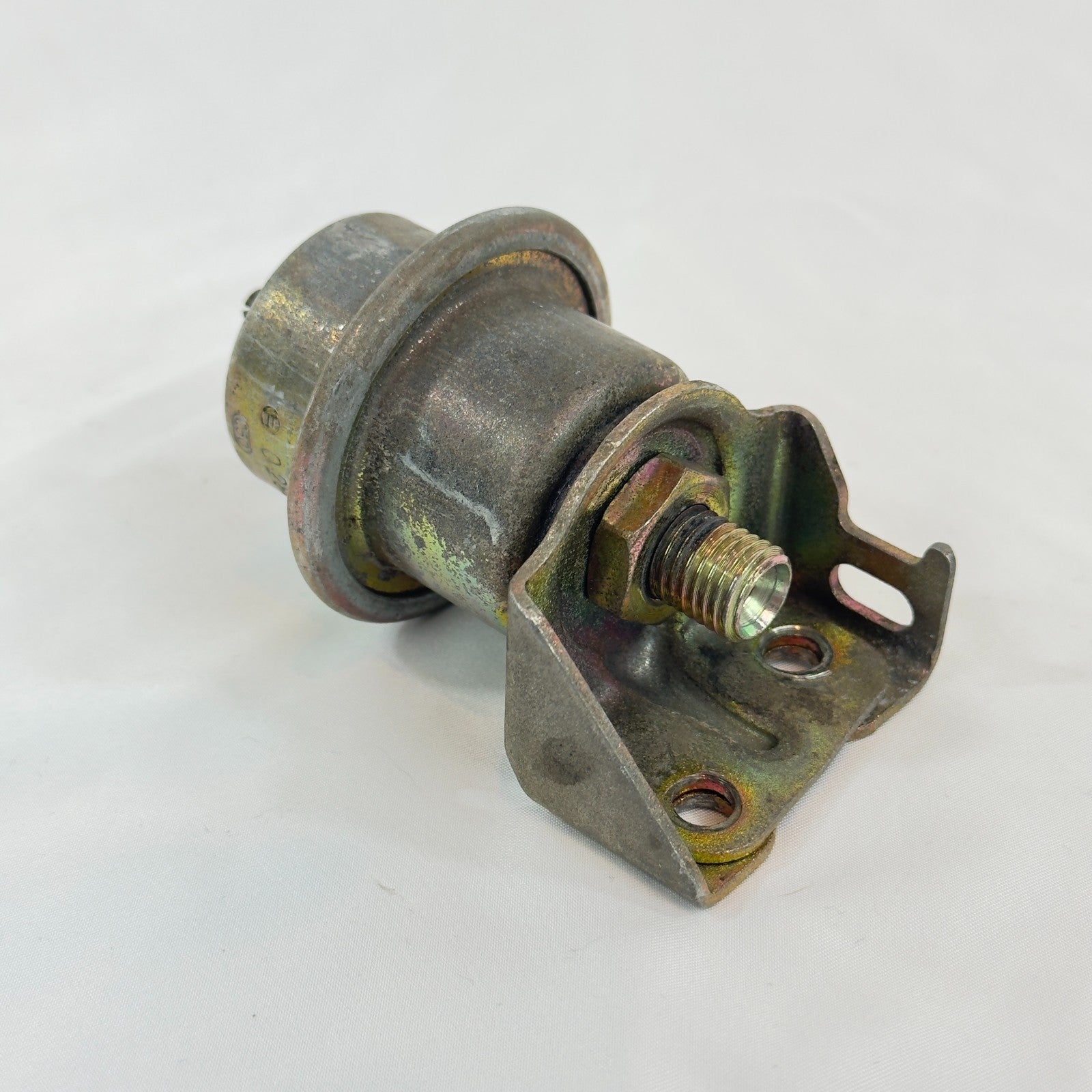 Mercedes Kraftstoffdruckregler Druckregler 0280161007 BOSCH W126 R107 W123 W1167
