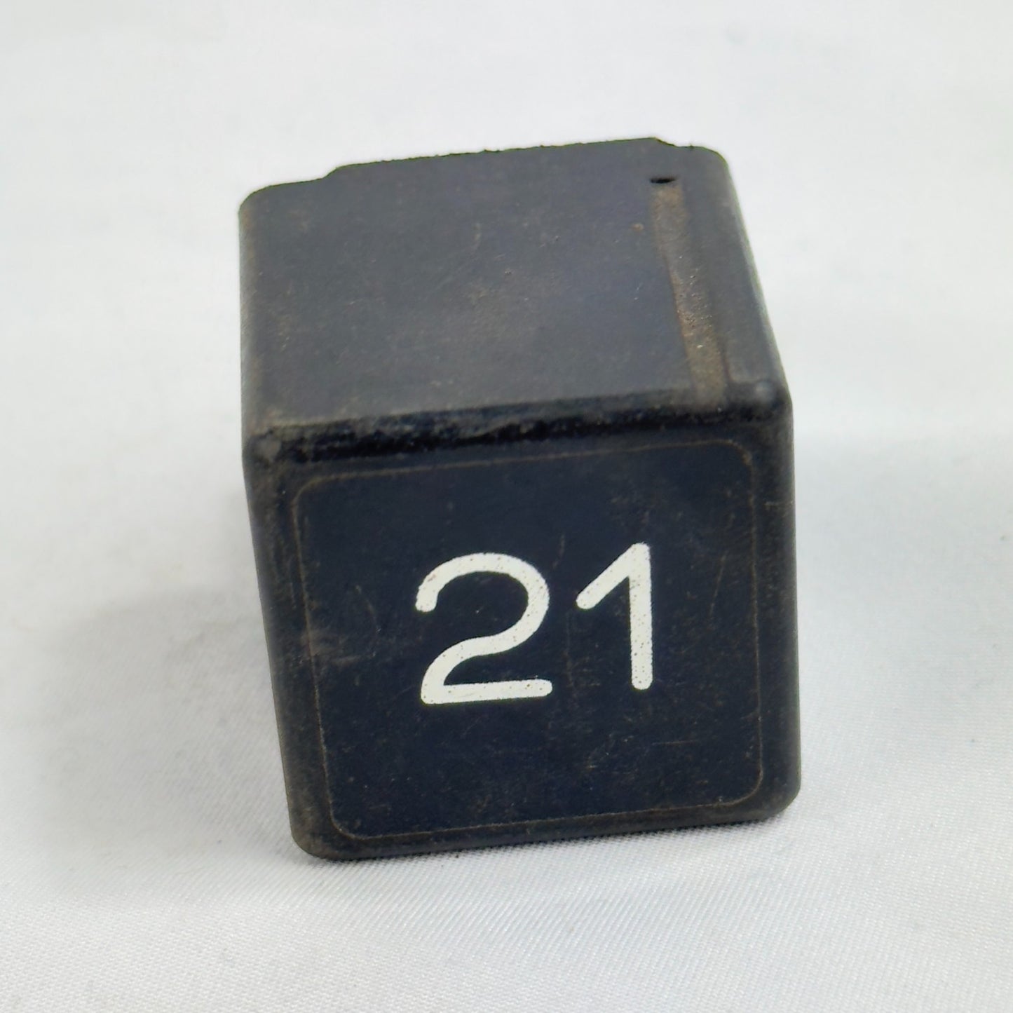 VW Relais 21 Blinkerrelais 19195327A Audi Seat Skoda Volkswagen Original5