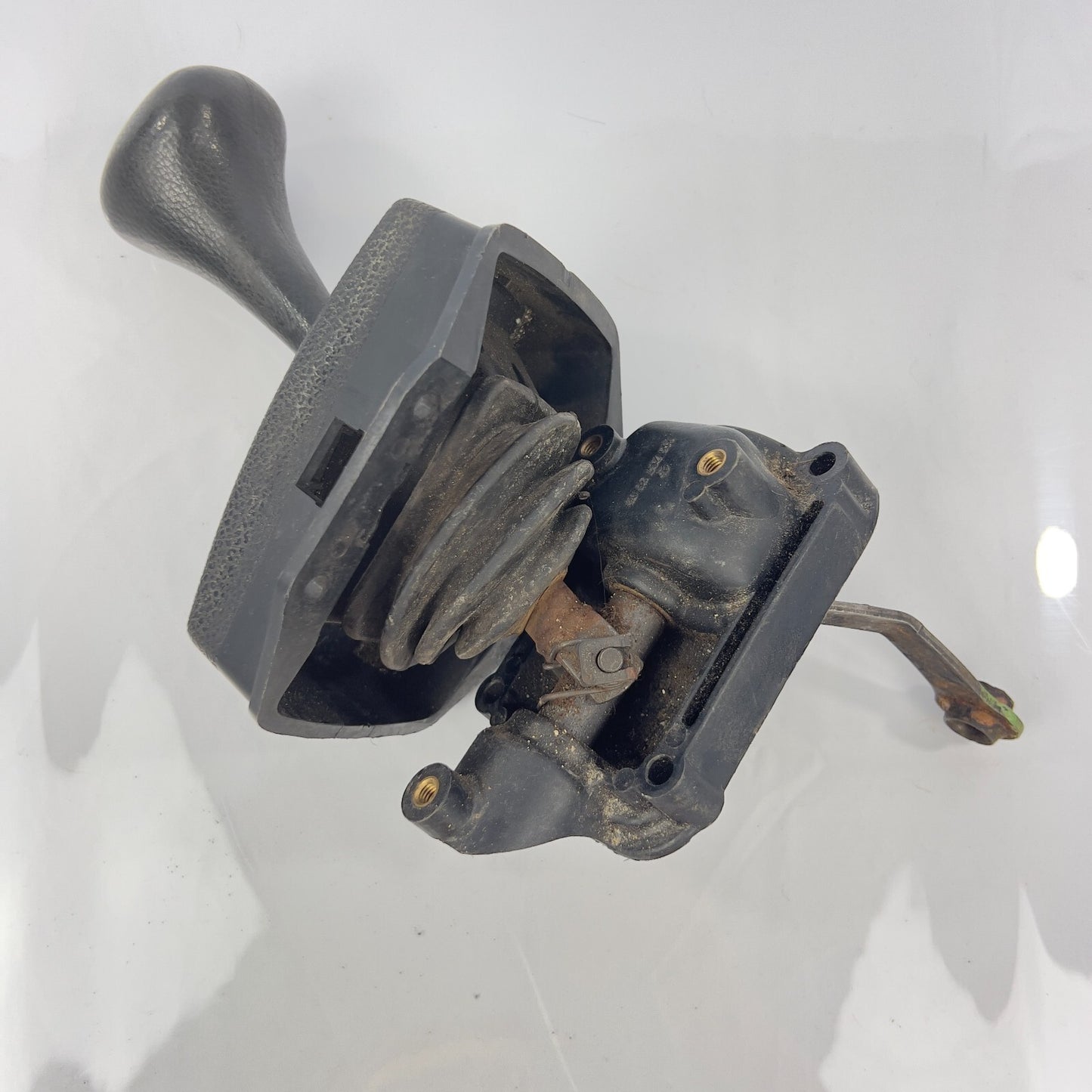 Mercedes Benz Lagerbock Mittelschaltung Automatikgetriebe Schaltknauf 1152673505 – Bild 8