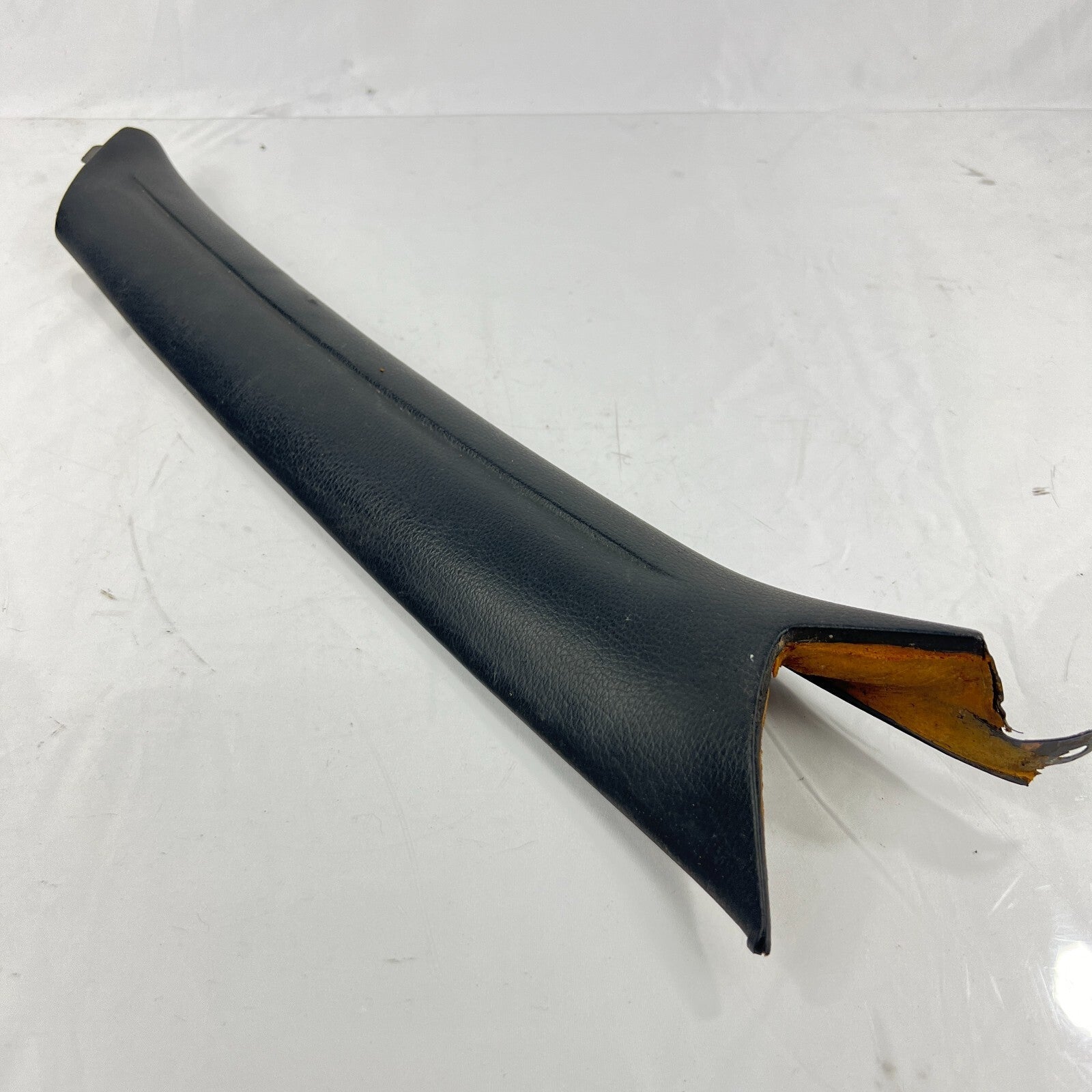 Mercedes A1166700251 Verkleidung A Säule Schwarz Innen Vorne Rechts – Bild 1