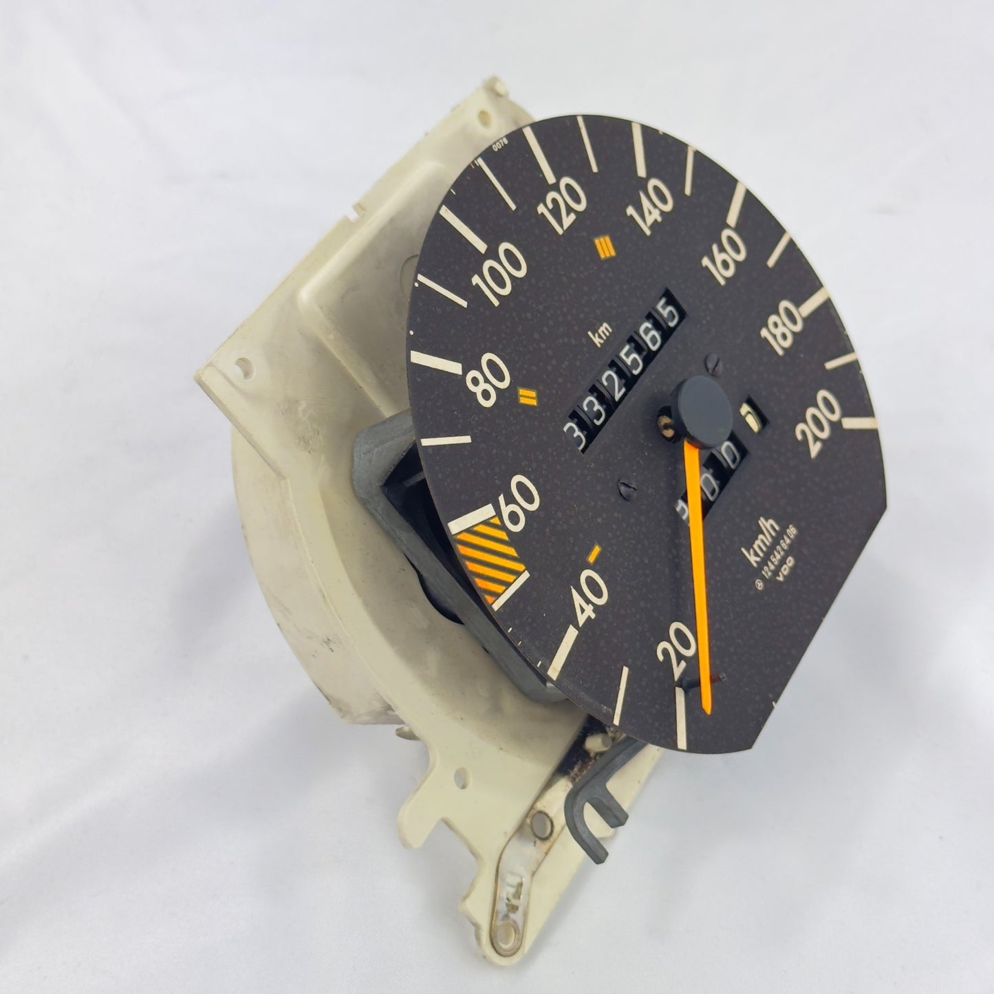 Mercedes W124 Tacho Tachometer 250D E250D 300TD Diesel 200kmh 12454264062