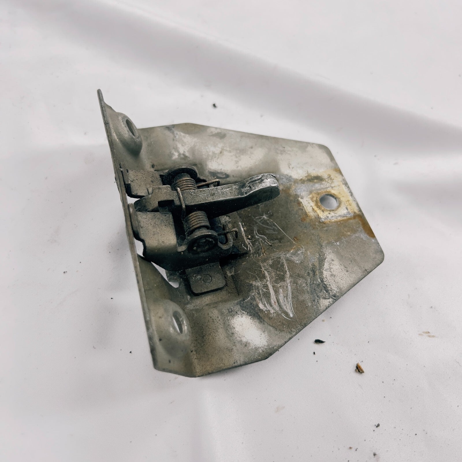 MercedesBenz W116 R107 Heckklappe Heckklappenschloss Oldtimer A1137500285 – Bild 7