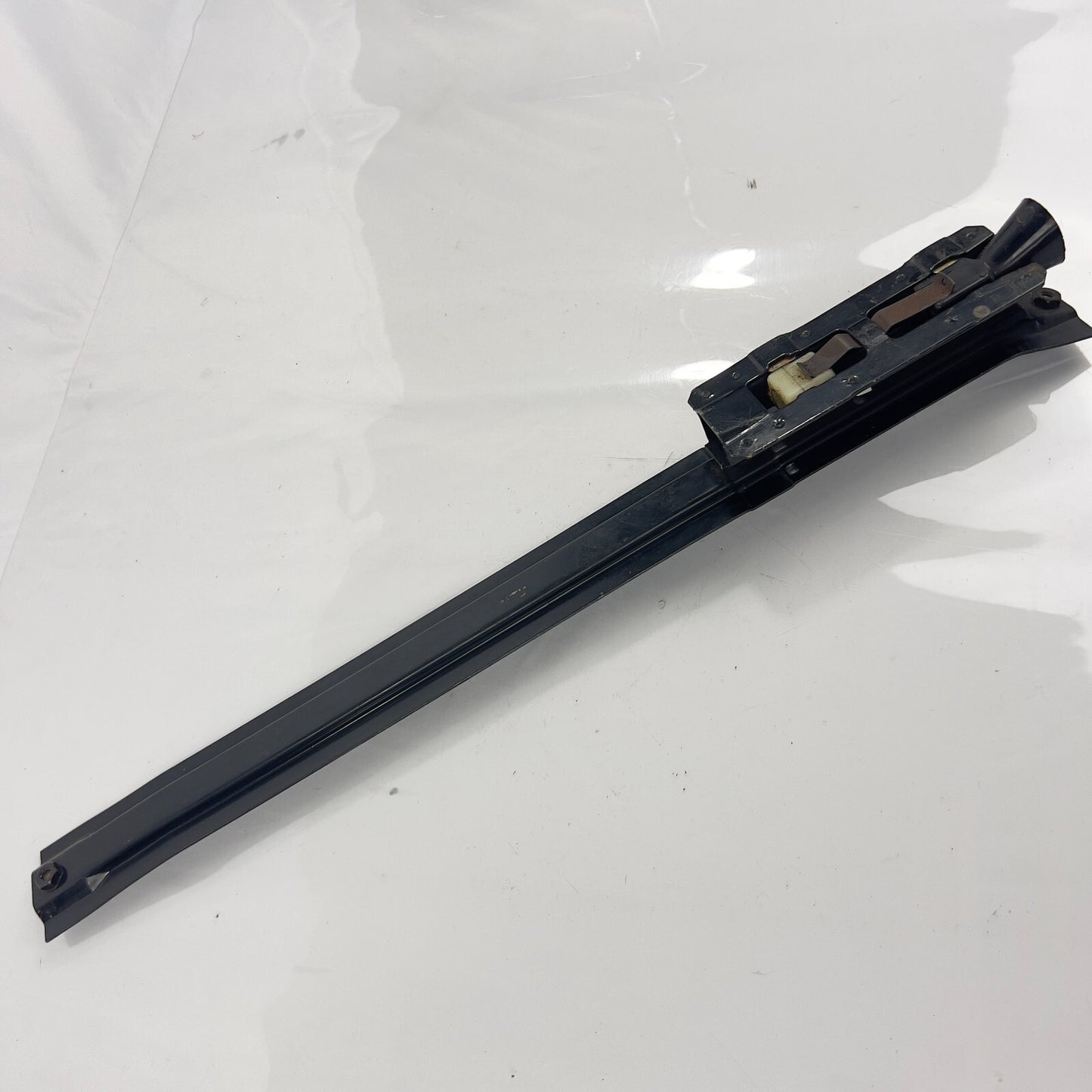 MercedesBenz Kopfstütze Schiene Vorne Sitz W116 W110 W107 W108 W109 W114 W115 – Bild 3