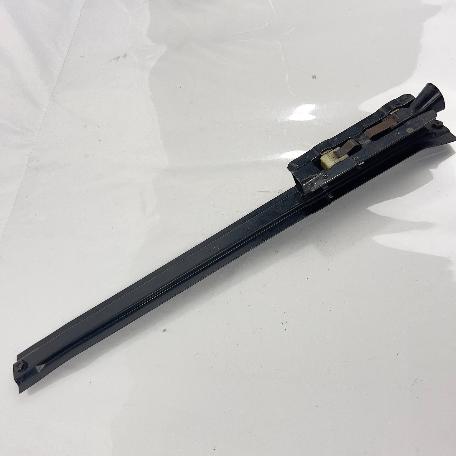 MercedesBenz Kopfstütze Schiene Vorne Sitz W116 W110 W107 W108 W109 W114 W115 – Bild 3