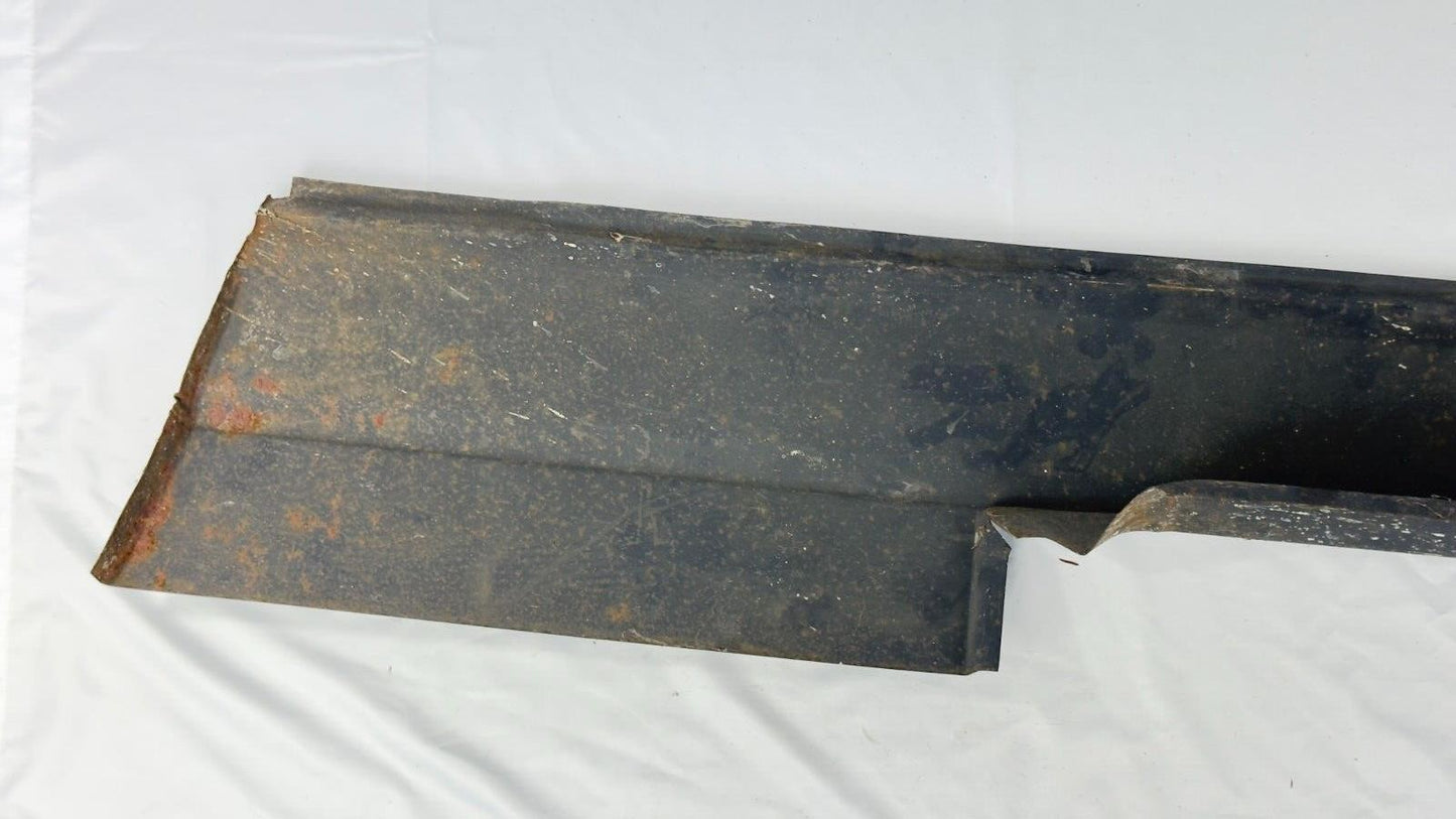 BMW Aussenschweller Einstiegblech Einstieg Rechts 316  323 E21 R125022 – Bild 4