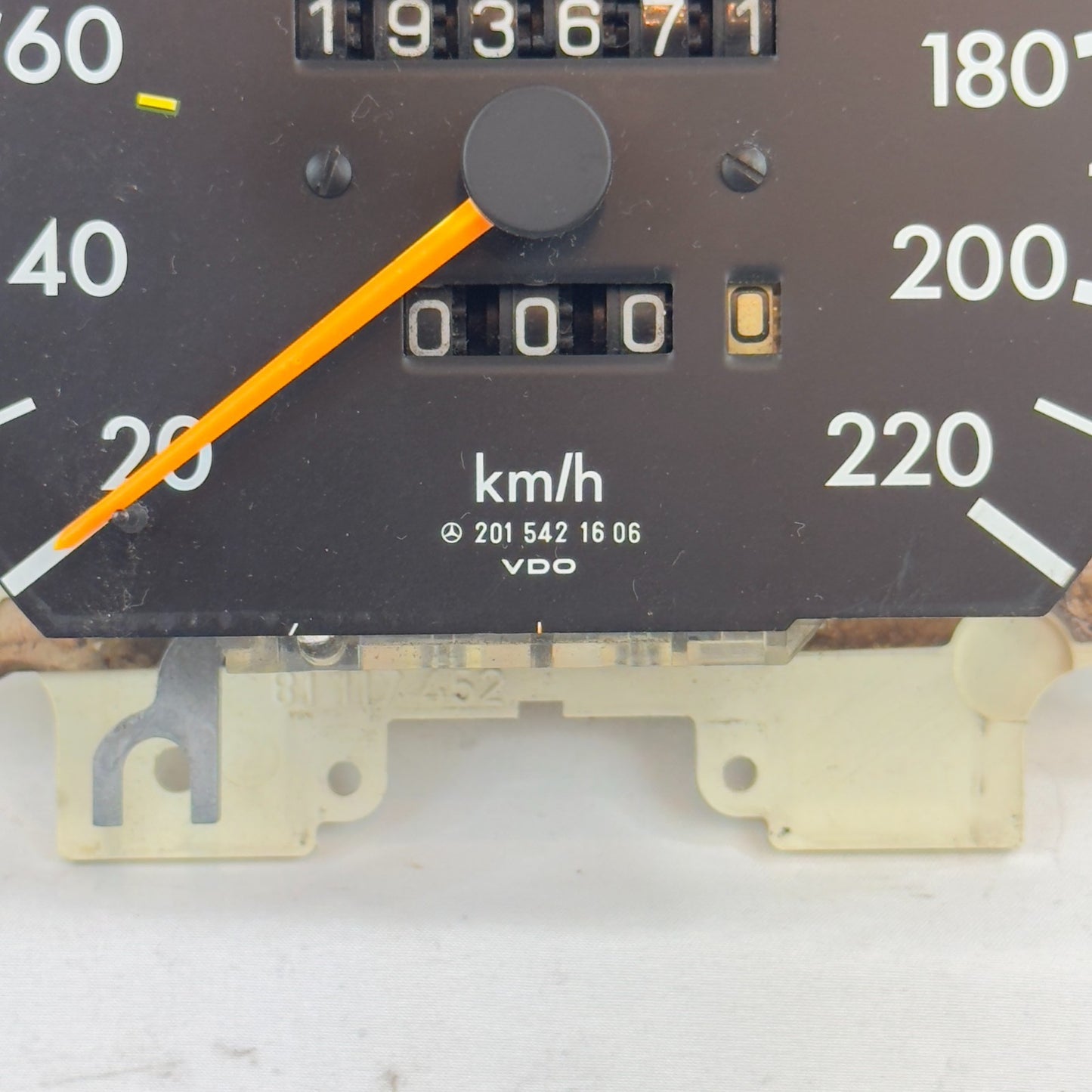 Mercedes W201 Tacho Tachometer Kombiinstrument E 2.0 2.3 2.6 Benzin 20154216063