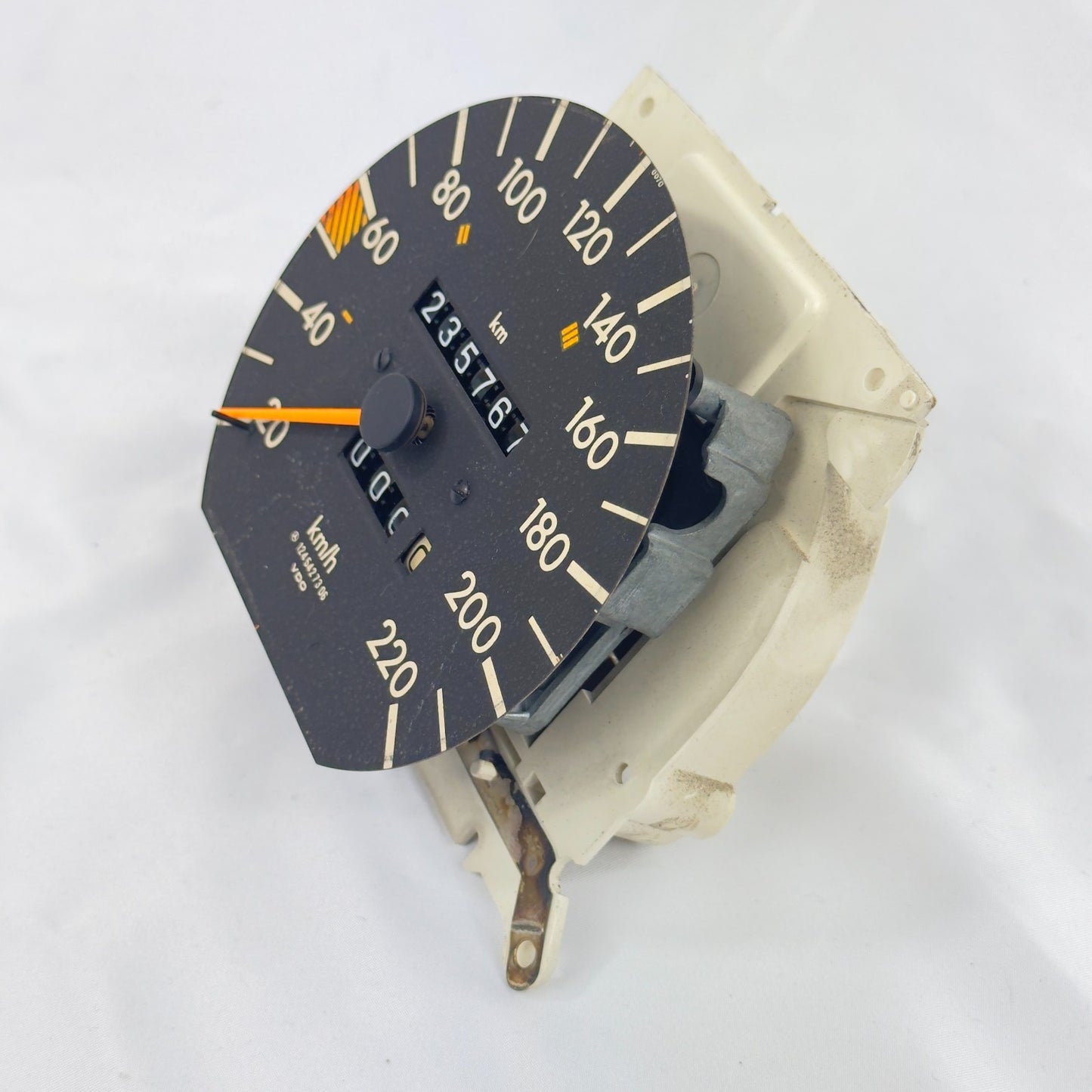 Mercedes W124 Tacho Tachometer 200 200E 230TE 4 Gang 220kmh A12454273061