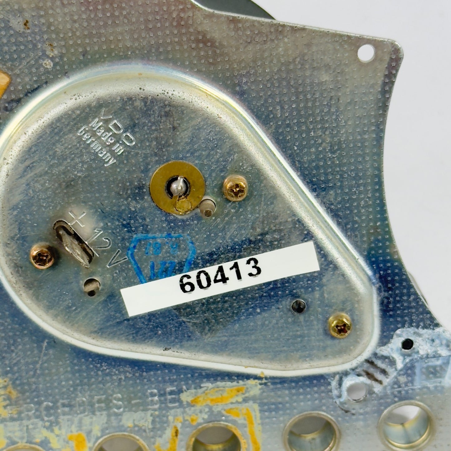 Mercedes W124 W463 Uhr Benzin Tacho Kombiinstrument Tachometer VDO überholt – Bild 7