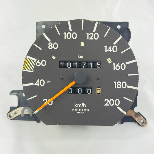 Mercedes W124 Tacho Tachometer Diesel E 250D 300TD 200kmh Diesel 12454219660