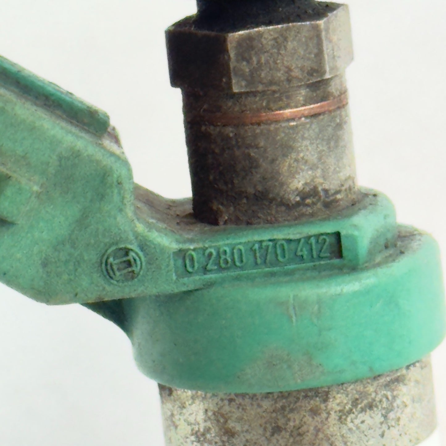 Mercedes Kaltstartventil W124 W201 W126 R107 W460 1040700046 02801704124