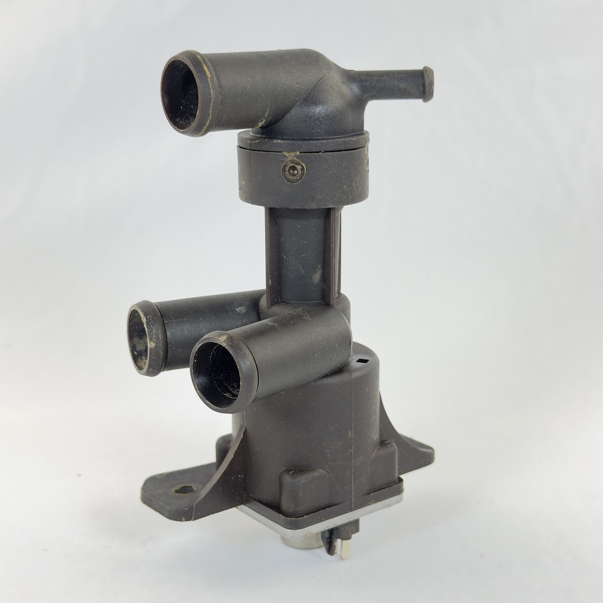 Mercedes Monoventil Heizungsventil A0008303784 W126 – Bild 8
