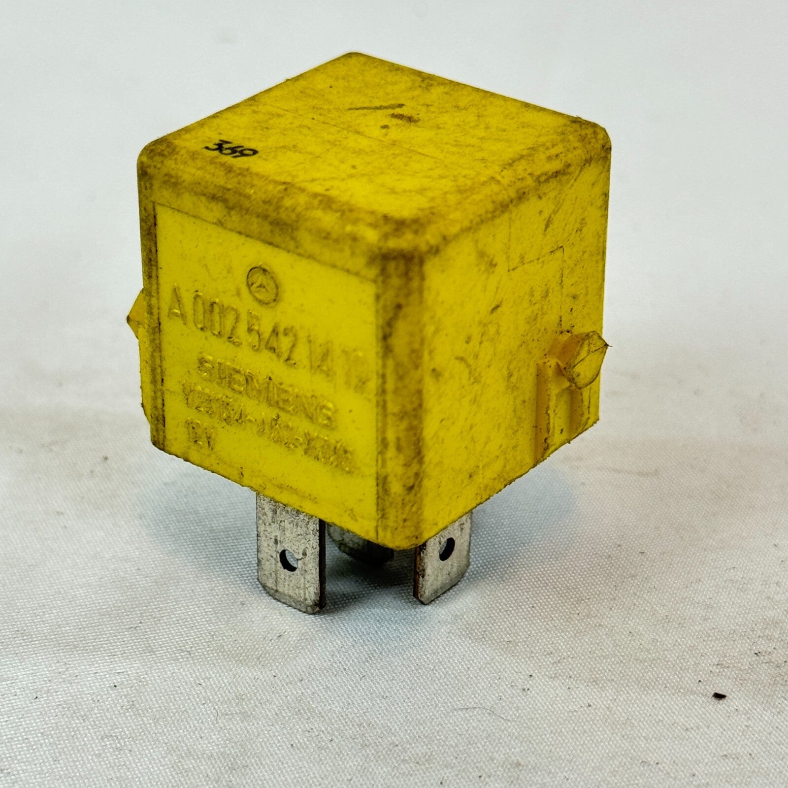 Mercedes-Benz Siemens Relais A0025421419 – Bild 1