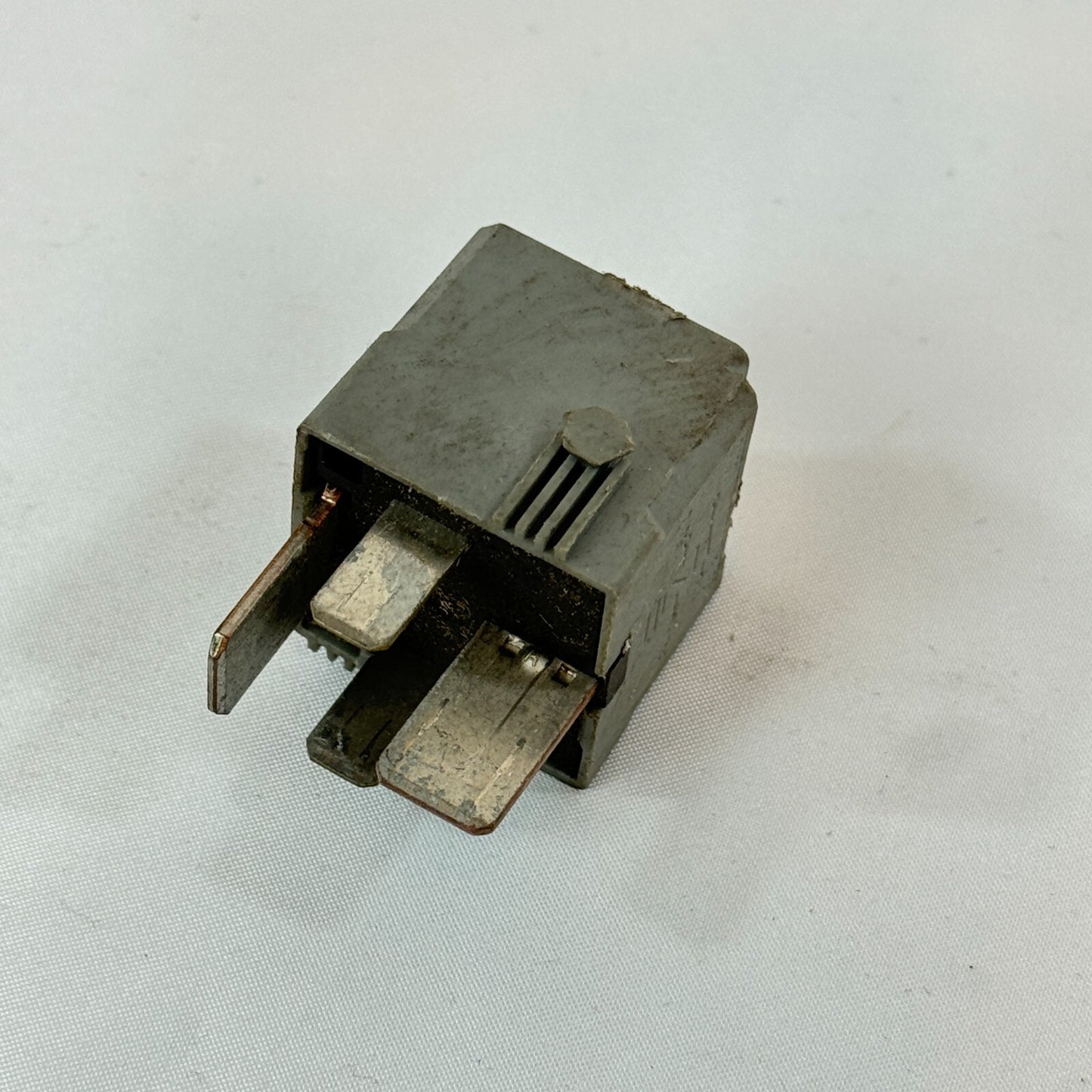 Mercedes-Benz Hella Relais A0025422619 – Bild 5