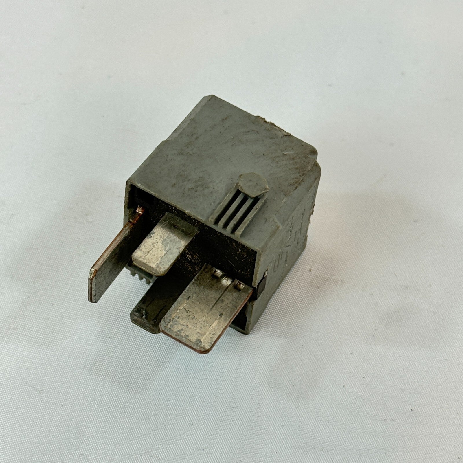 Mercedes-Benz Hella Relais A0025422619 – Bild 5