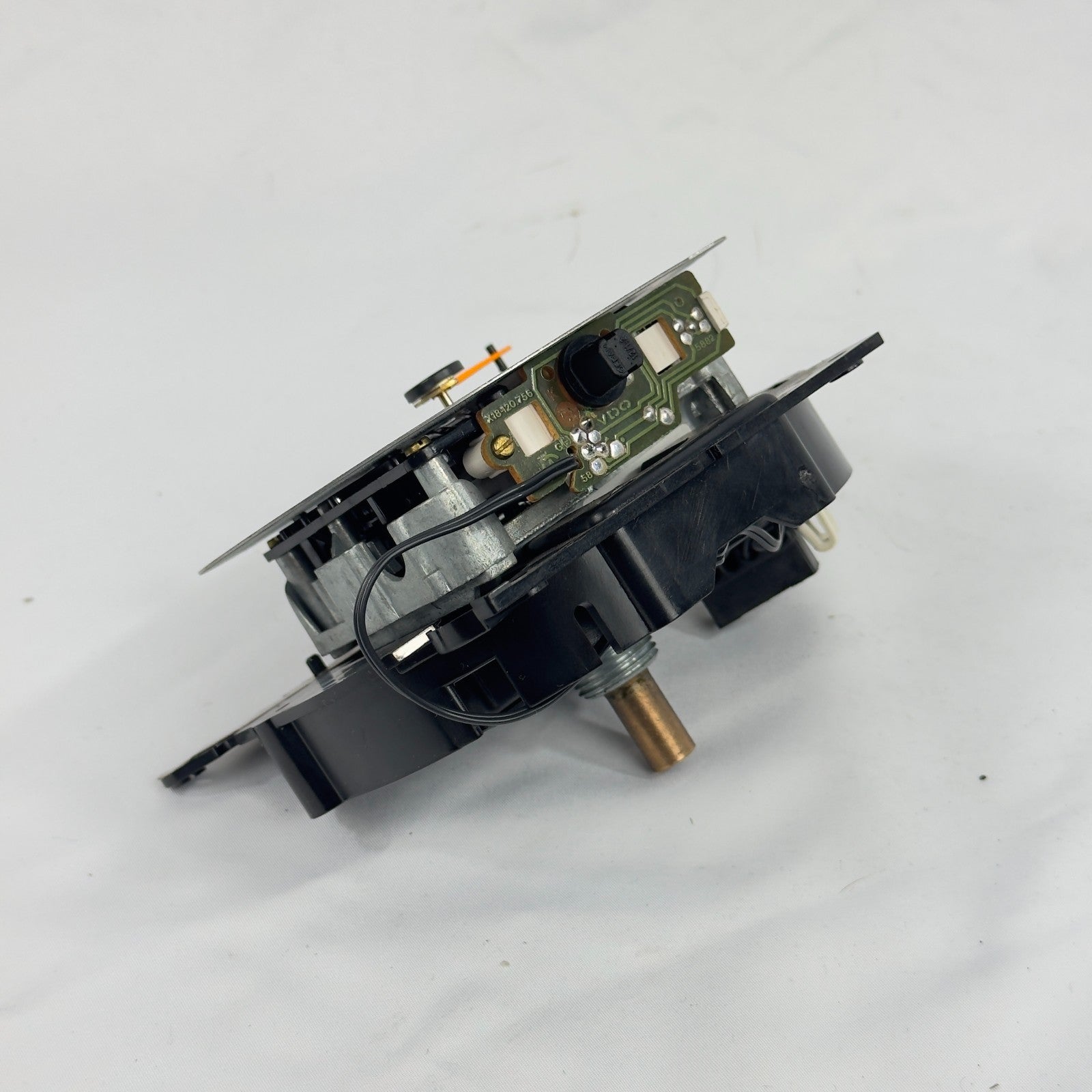 Mercedes W124 Tacho Tachometer ASD 250DT 300TDT 300DT 4 MATIC 1245425768 NOS3