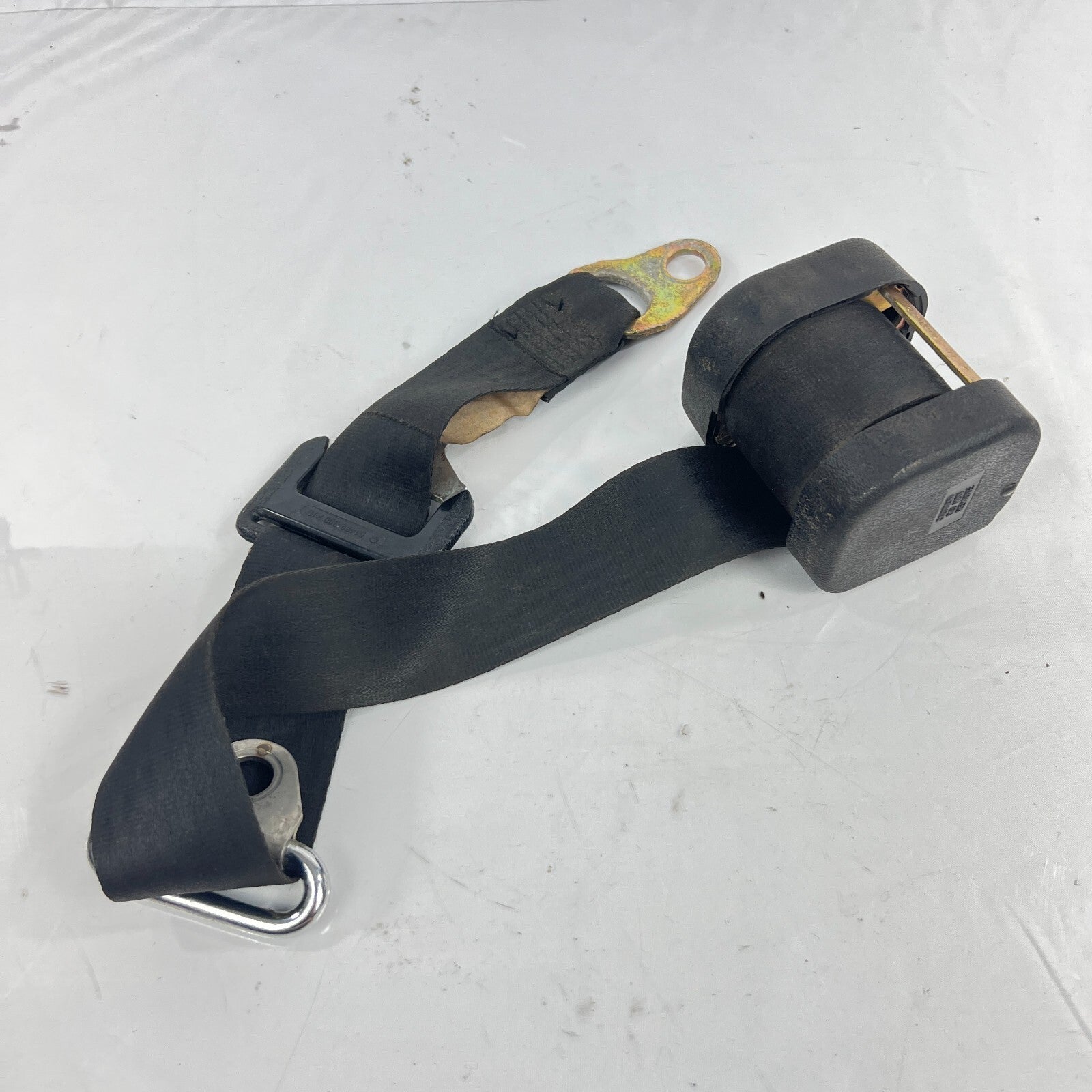 MercedesBenz A1238600385 Sicherheitsgurt Automatikgurt Fahrersitz L R W116 W123 – Bild 1