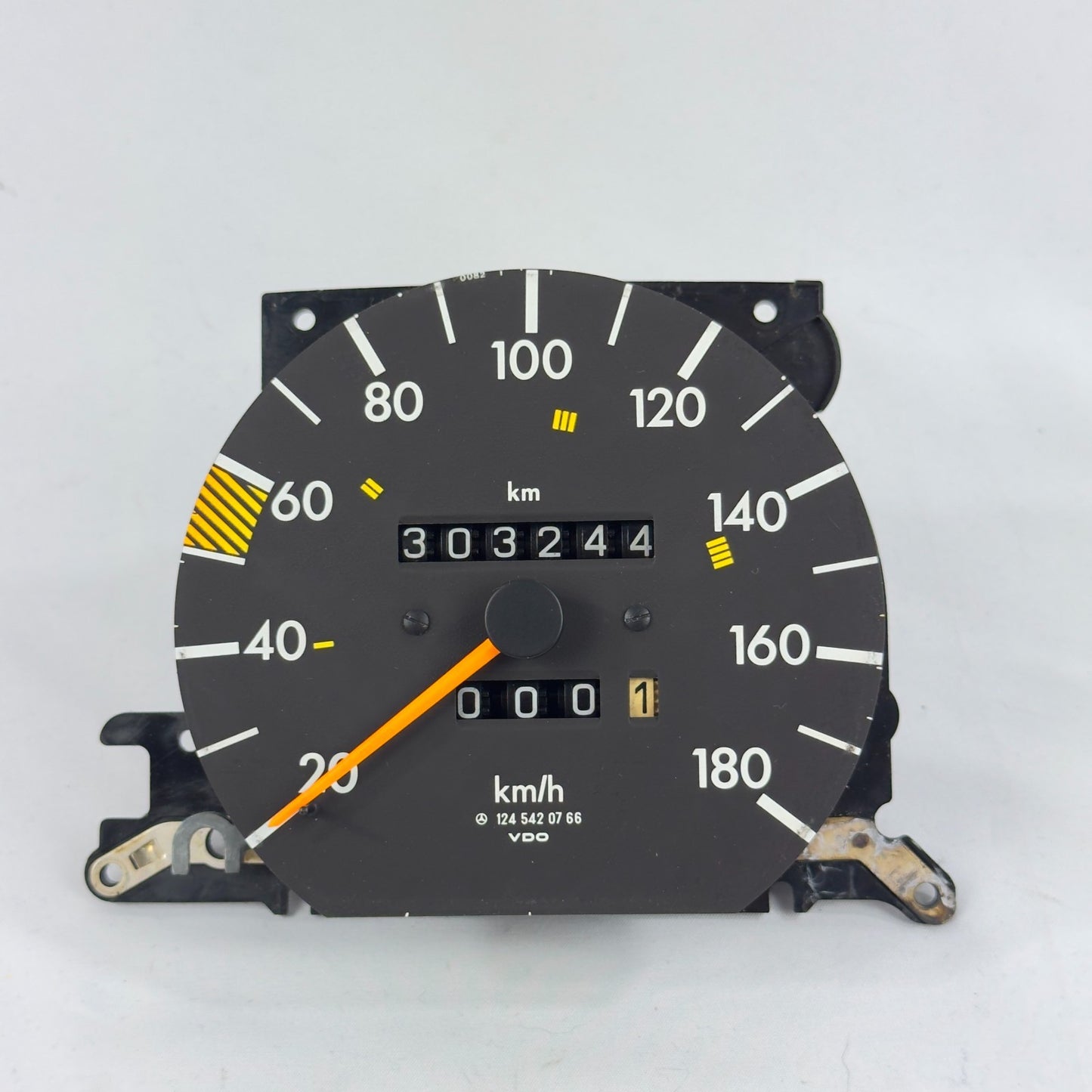 Mercedes W124 Tacho Tachometer Diesel E 200D 200TD 5 Gang VDO 180kmh 1245420766 – Bild 1
