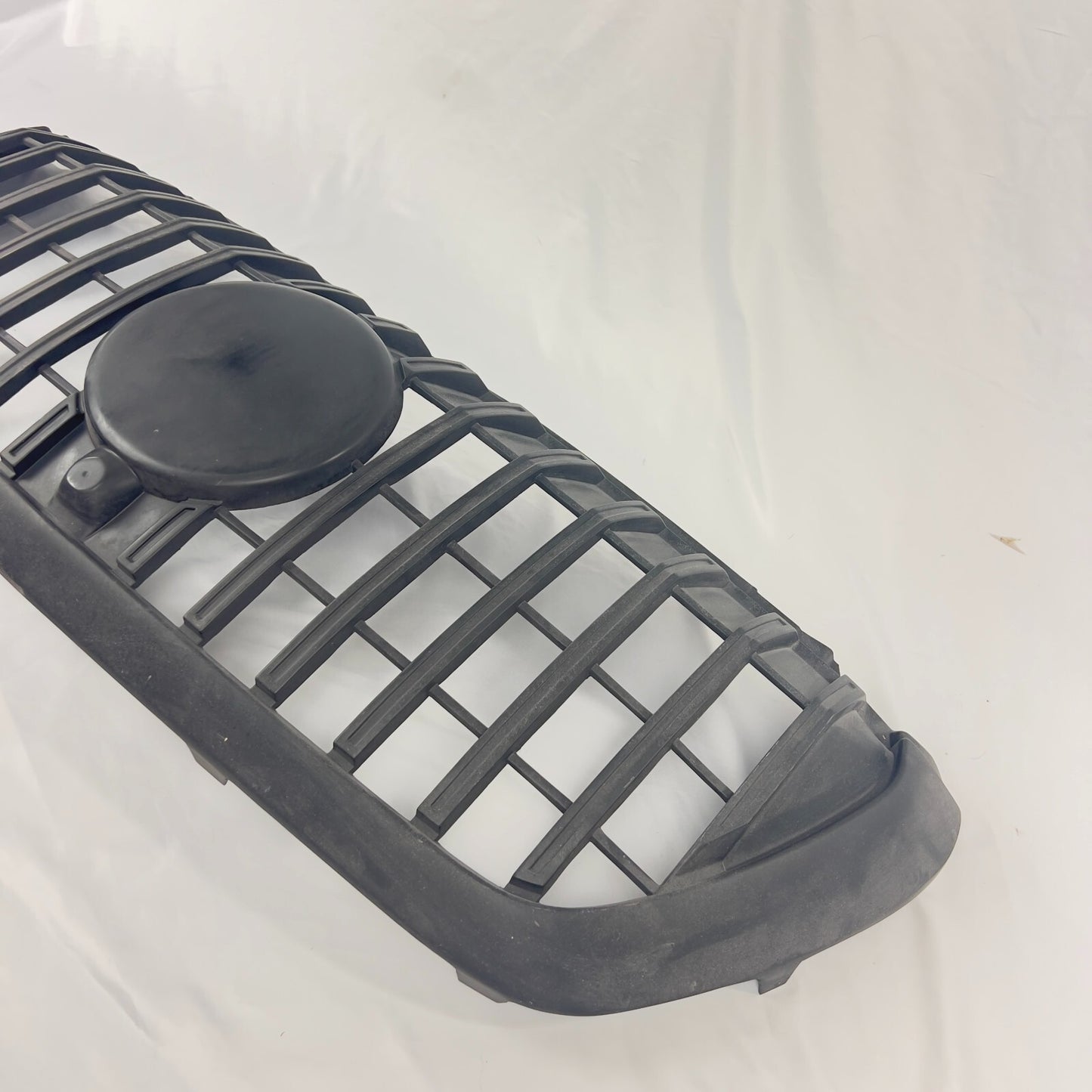 Gitter Kühlergrill Beplankung Motorhaube Schutzgitter Halter Mercedes Nachbau – Bild 9