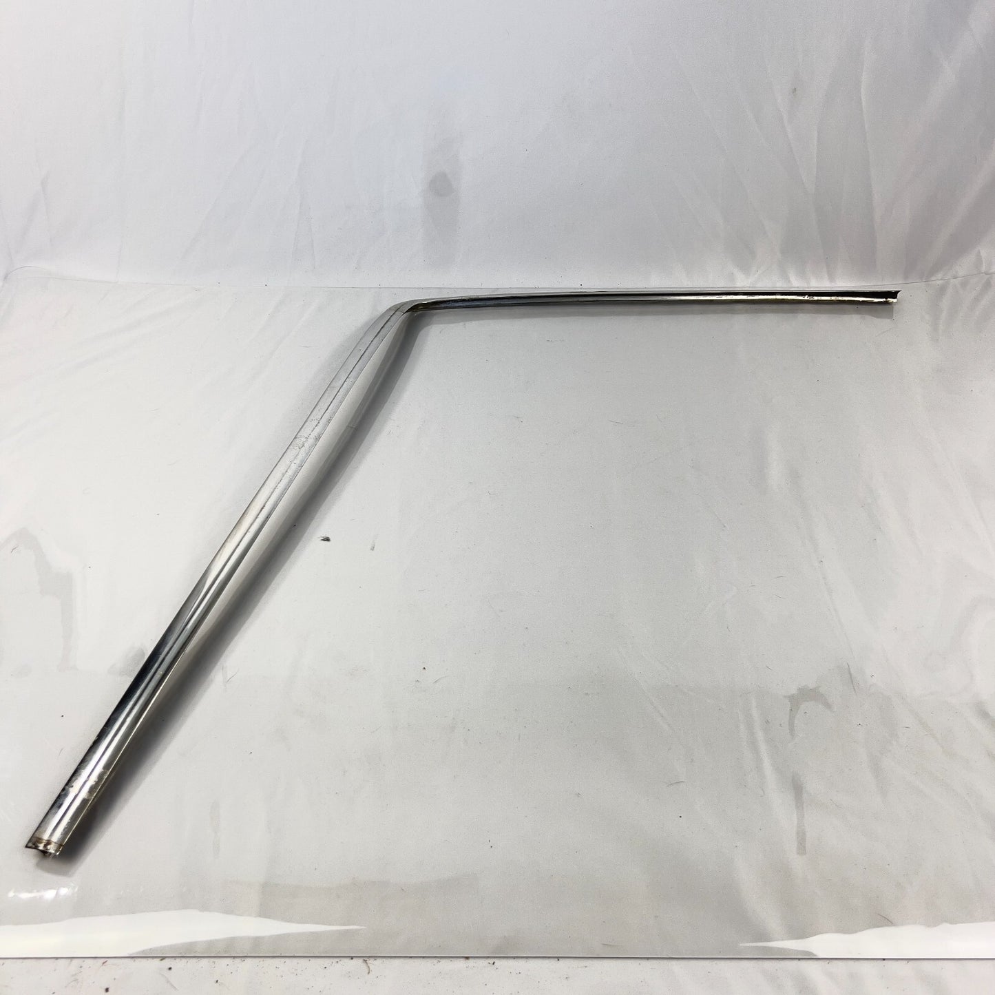 Mercedes Benz Zierrahmen Links Hinten Frontscheibe Chrom Fenster A1166710330 – Bild 3