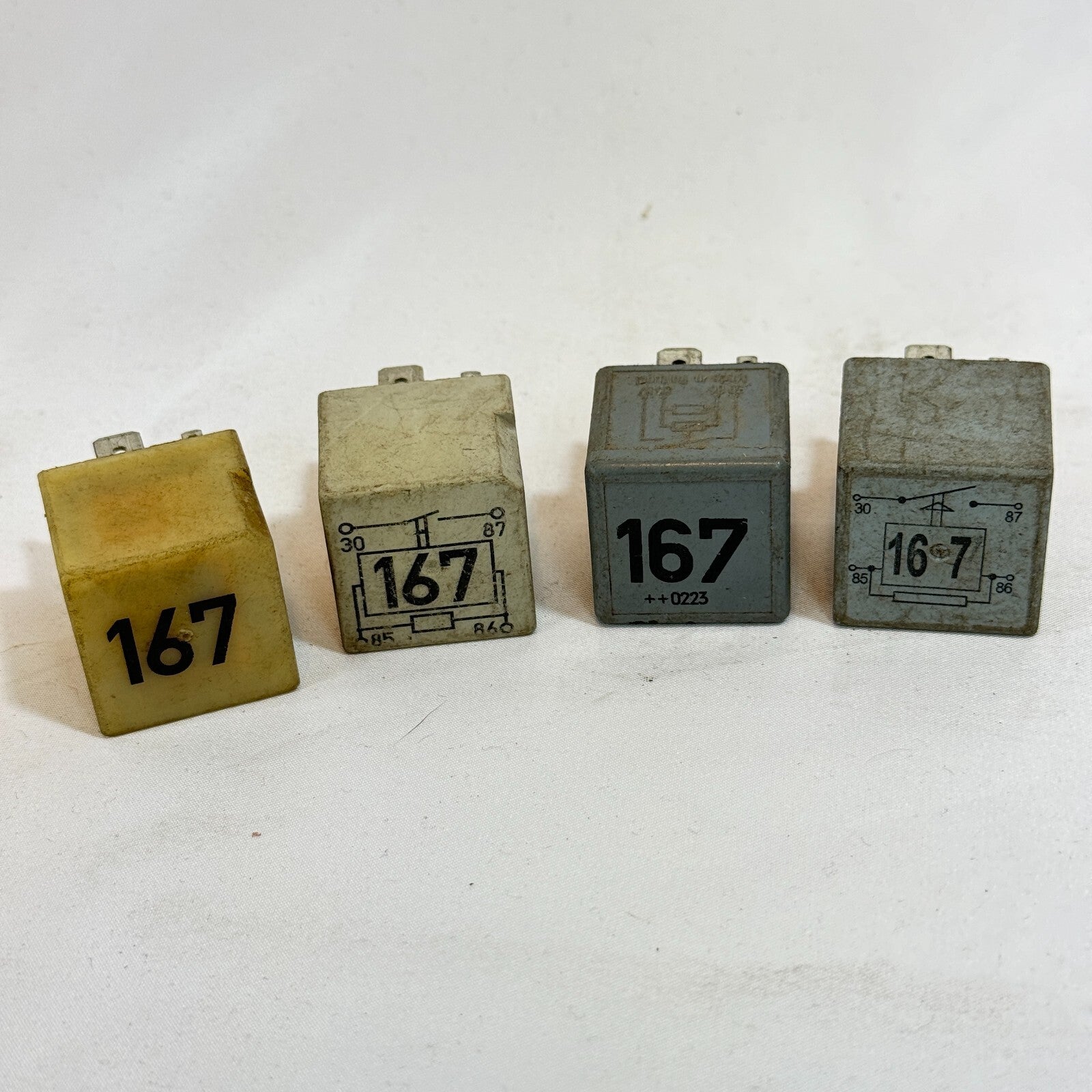 VW Relais 167 Arbeitsrelais 191906383C Audi Seat Volkswagen Skoda – Bild 1
