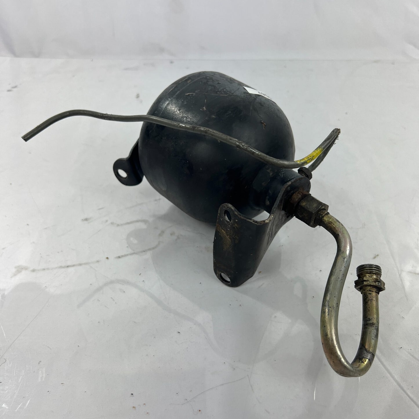Druckspeicher Bullenei Federung Druck A1263200715 Original Mercedes W126 W116 – Bild 5