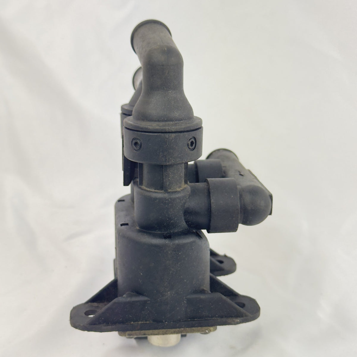 BMW Heizungsventil Wasserventil Behr 9094402409 E24 – Bild 5