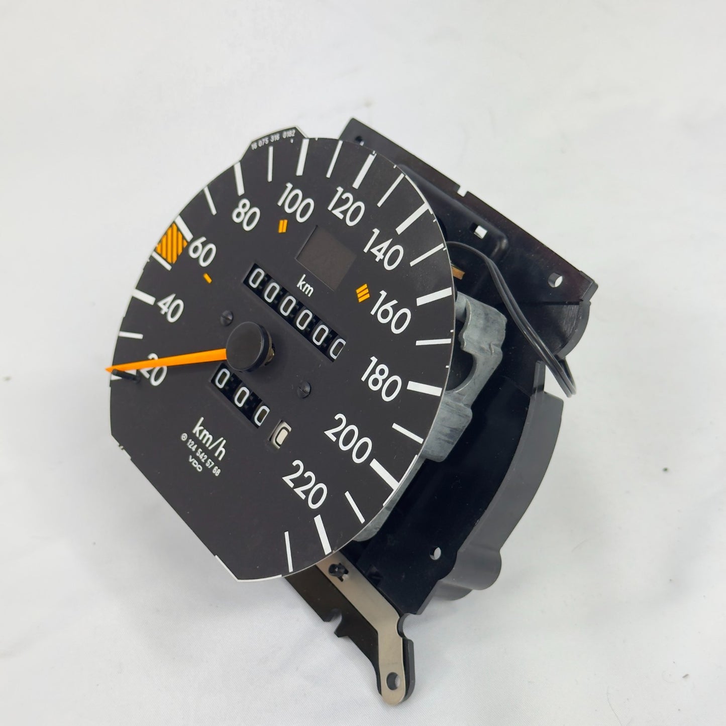 Mercedes W124 Tacho Tachometer ASD 250DT 300TDT 300DT 4 MATIC 1245425768 NOS2