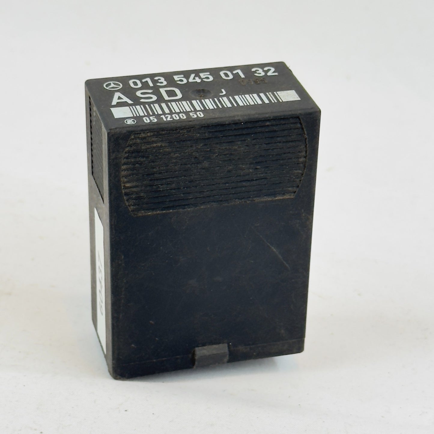 Mercedes Relais ASD Steuergerät W201 W202 W129 W124 W126 A0135450132 Original – Bild 2