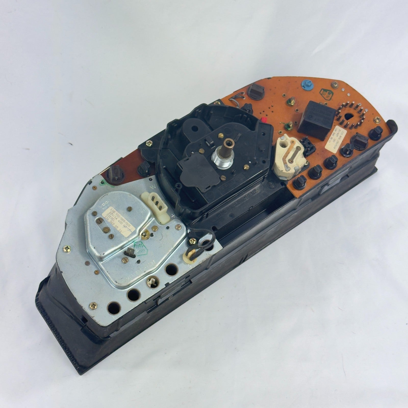 Mercedes W124 200D 200TD Tacho Kombiinstrument 180kmh Diesel A12454207666