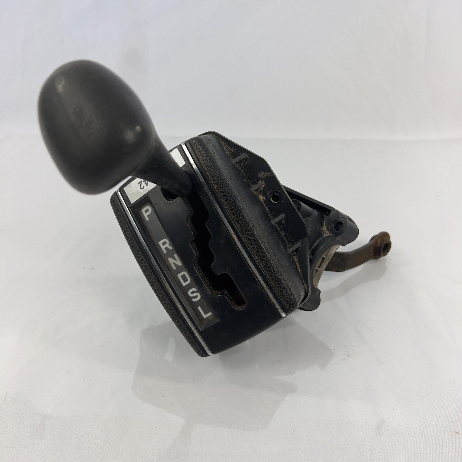Mercedes Benz Lagerbock Mittelschaltung Automatikgetriebe Schaltknauf 1152673505 – Bild 1